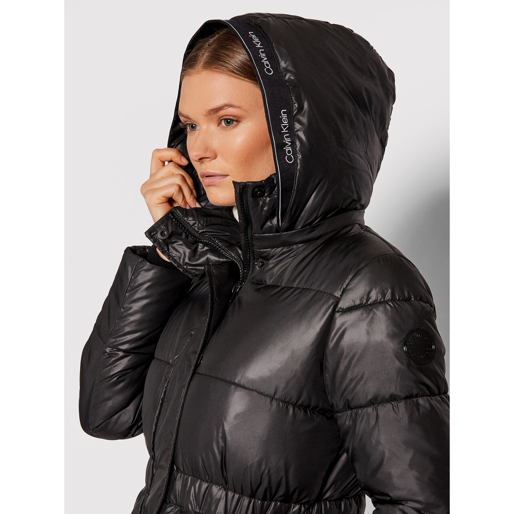 Calvin Klein Пухено яке Waisted K20K203128 Черен Regular Fit - Pepit.bg