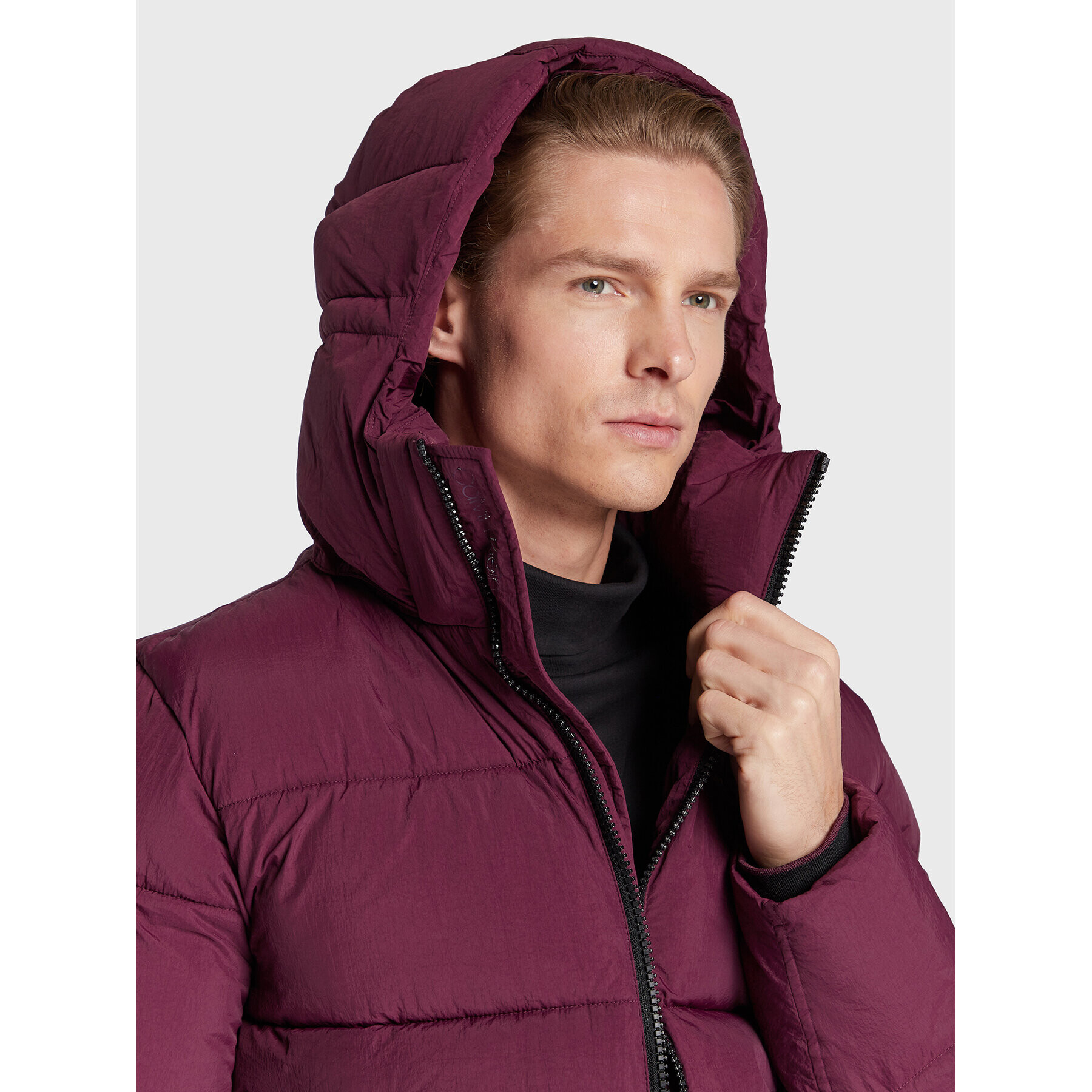 Calvin Klein Пухено яке Crinkle K10K110336 Бордо Regular Fit - Pepit.bg