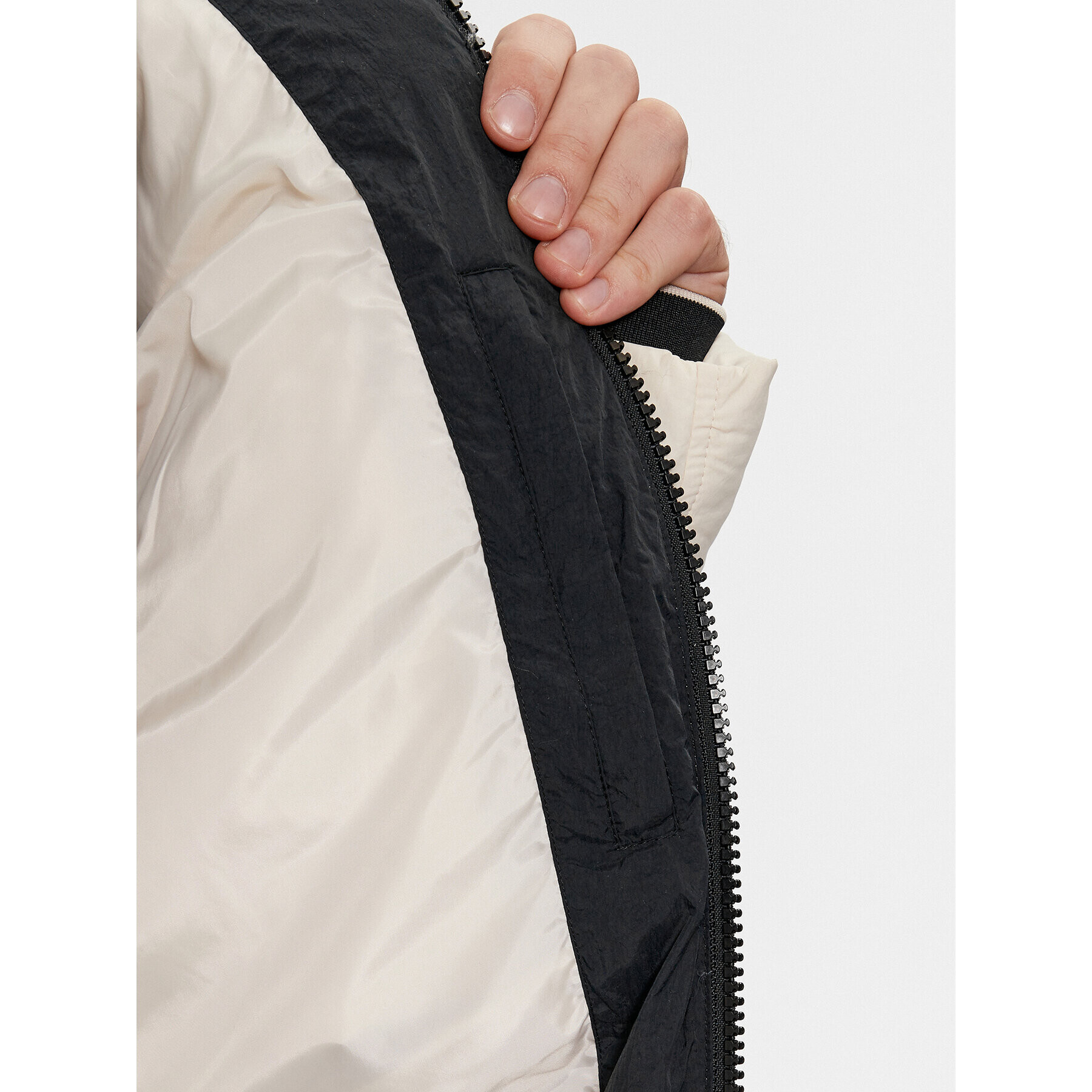 Calvin Klein Пухено яке Crinkle K10K112227 Бежов Regular Fit - Pepit.bg