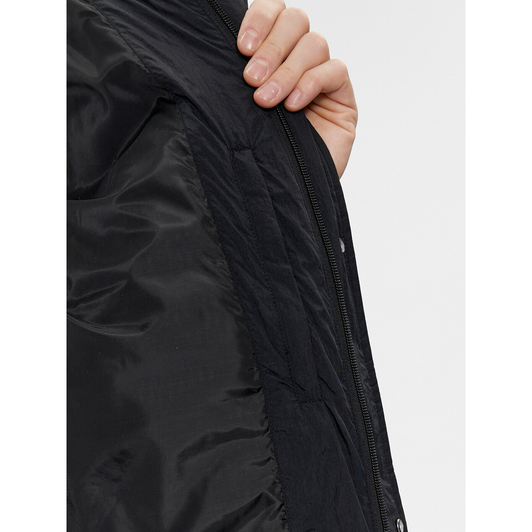 Calvin Klein Пухено яке Crinkle K10K112228 Черен Regular Fit - Pepit.bg