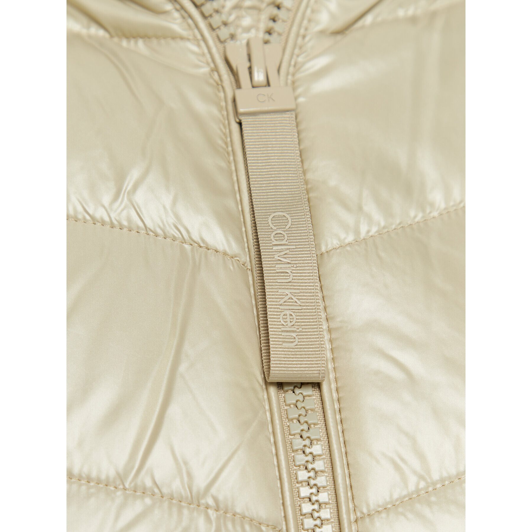 Calvin Klein Пухено яке Essential K20K205365 Бежов Regular Fit - Pepit.bg