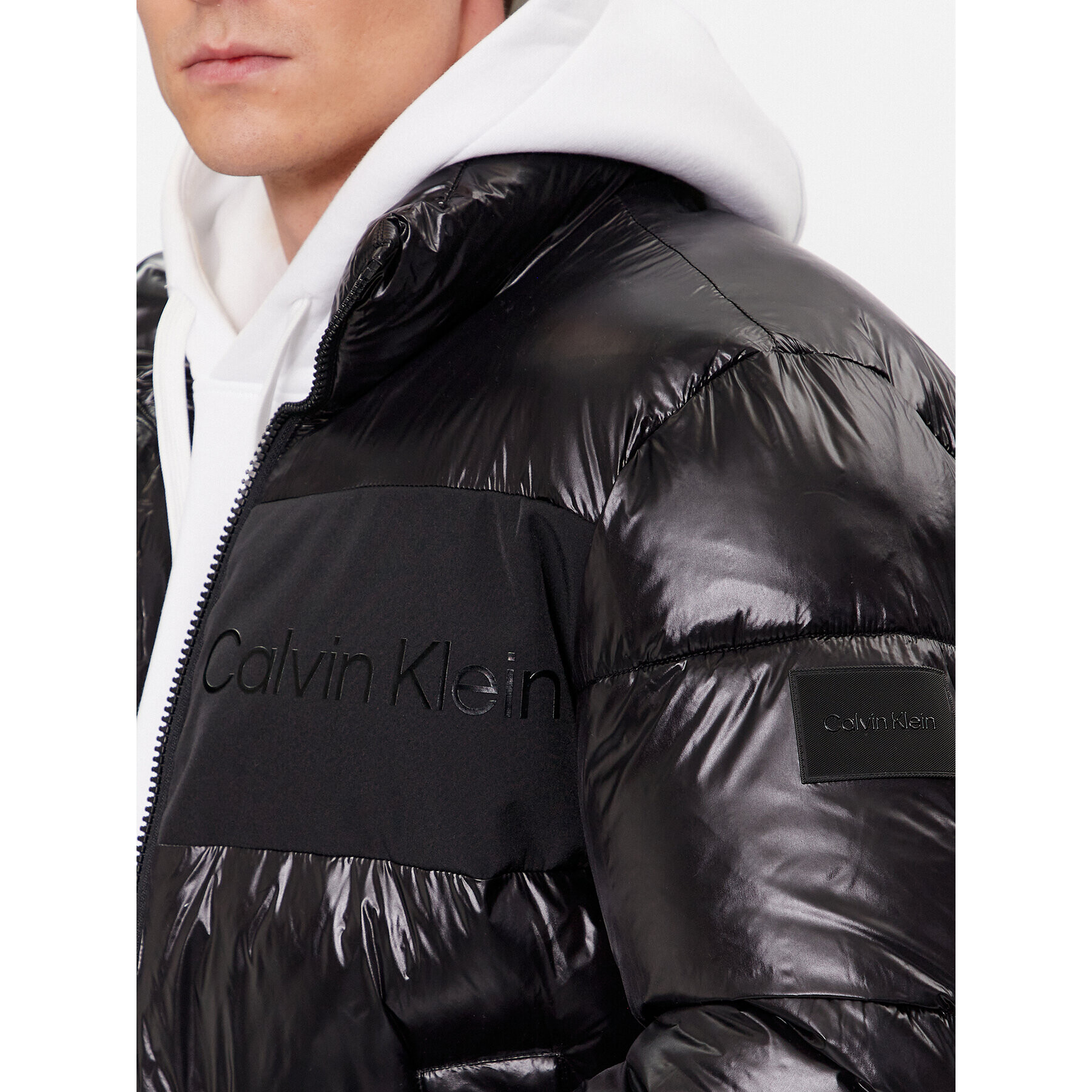 Calvin Klein Пухено яке Glossy K10K112739 Черен Regular Fit - Pepit.bg