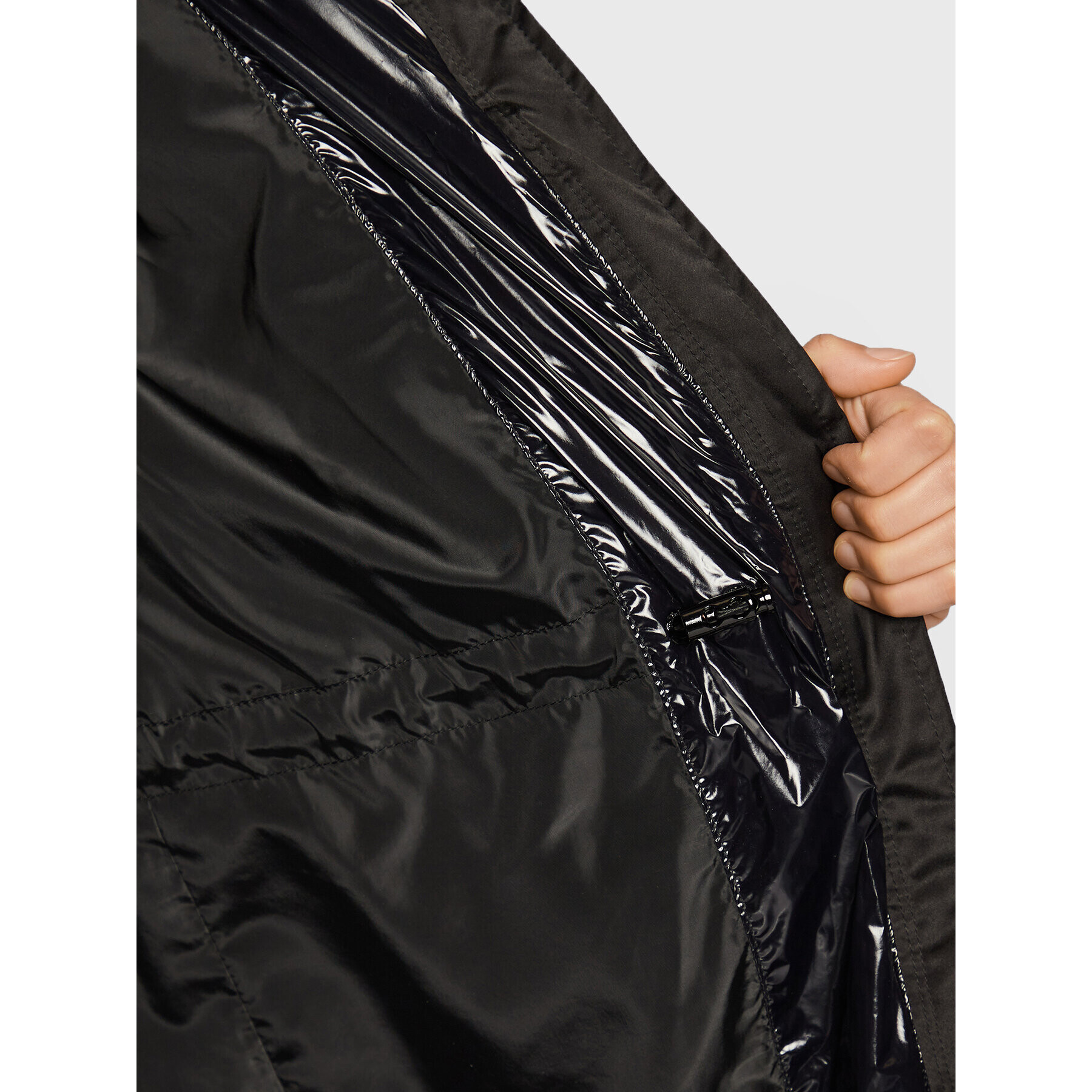Calvin Klein Пухено яке High Shine K20K204687 Черен Regular Fit - Pepit.bg