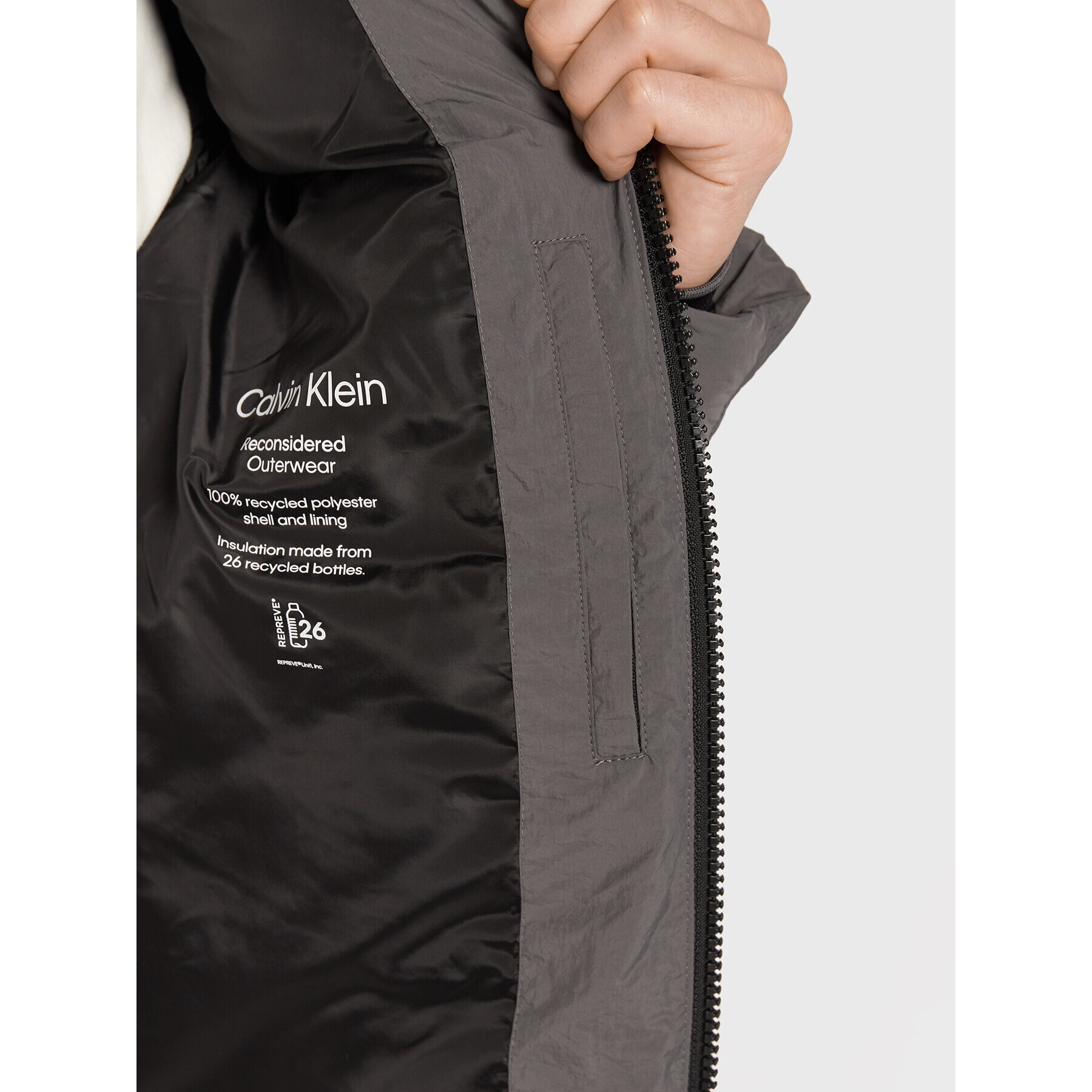 Calvin Klein Пухено яке K10K110336 Сив Regular Fit - Pepit.bg