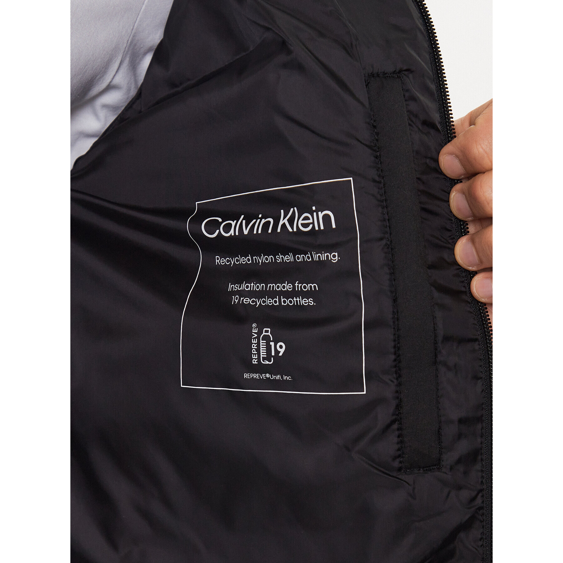 Calvin Klein Пухено яке K10K111464 Черен Regular Fit - Pepit.bg