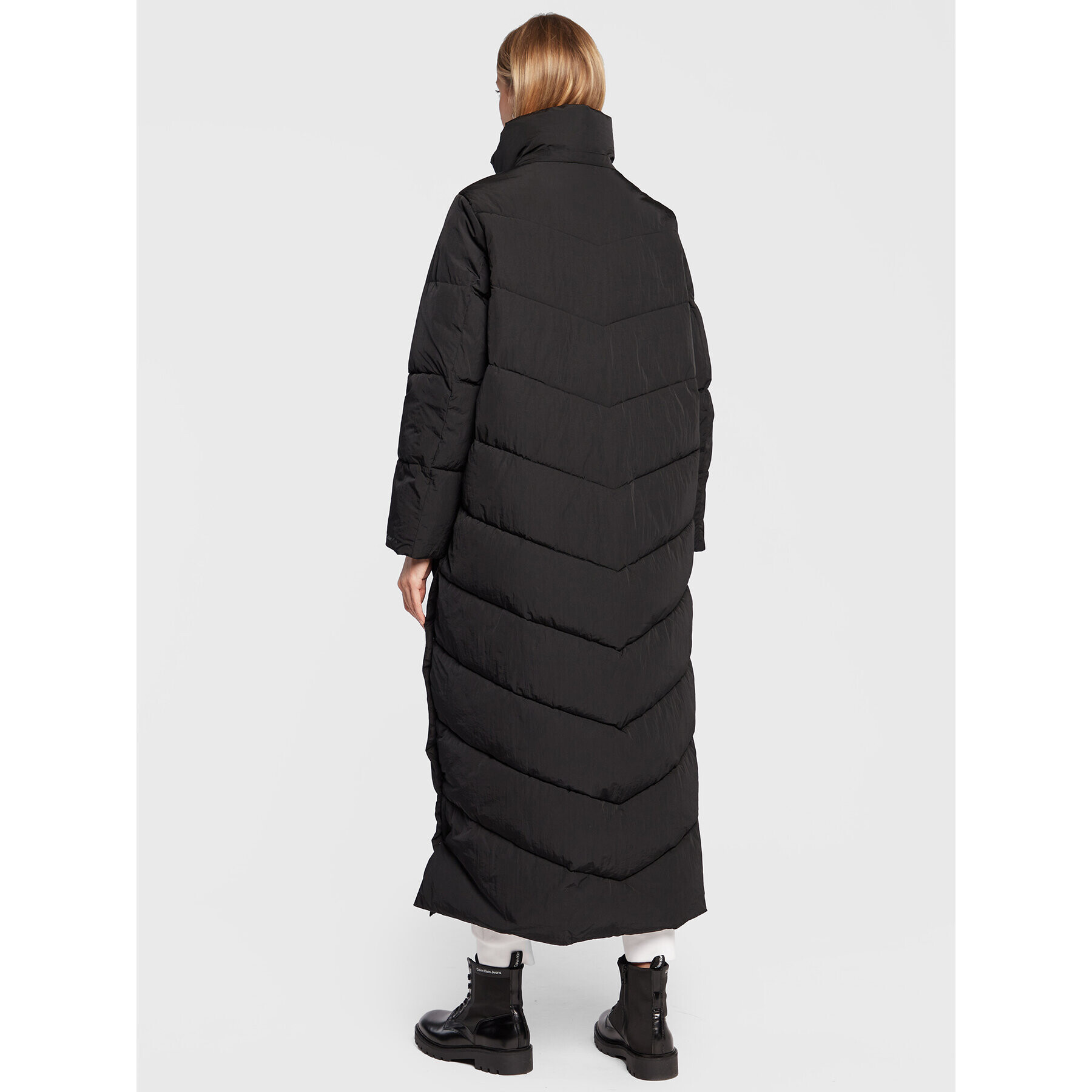 Calvin Klein Пухено яке Modern K20K205127 Черен Regular Fit - Pepit.bg