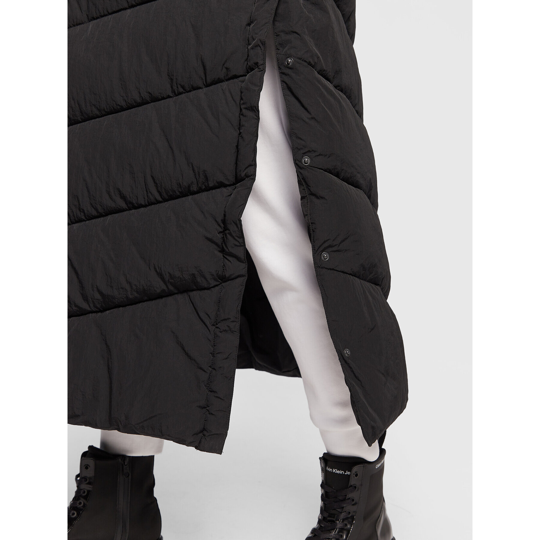 Calvin Klein Пухено яке Modern K20K205127 Черен Regular Fit - Pepit.bg