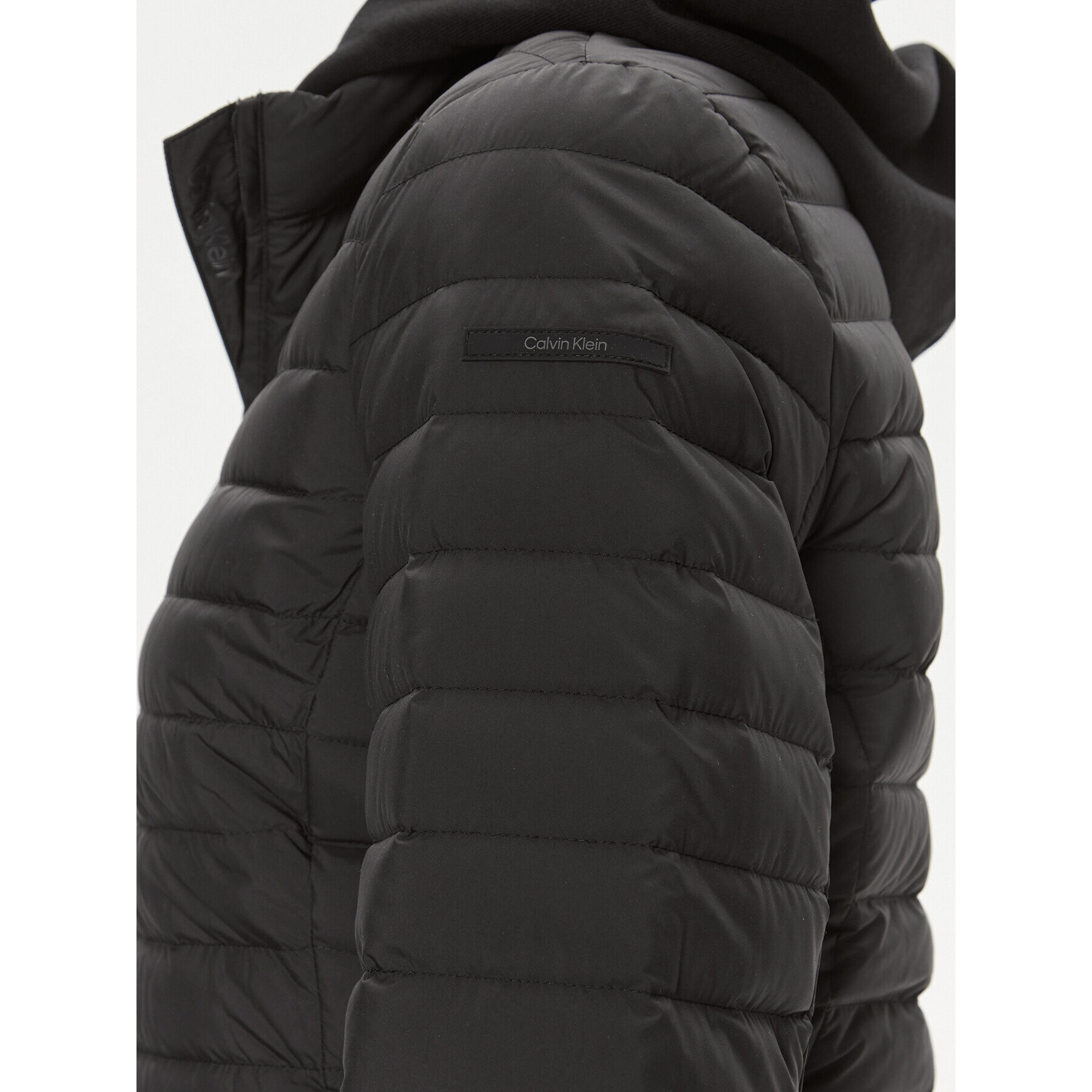 Calvin Klein Пухено яке Packable Super Lw Padded Jacket K20K206326 Черен Slim Fit - Pepit.bg