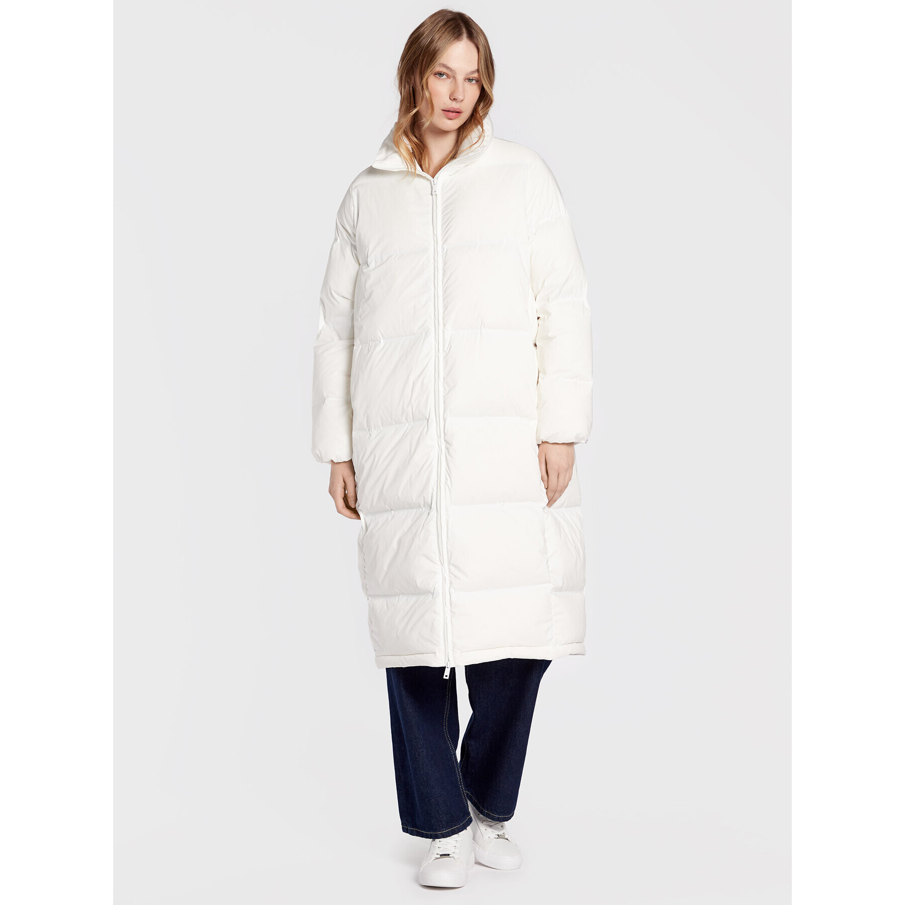 Calvin Klein Пухено яке Seamless Lofty K20K204691 Екрю Regular Fit - Pepit.bg