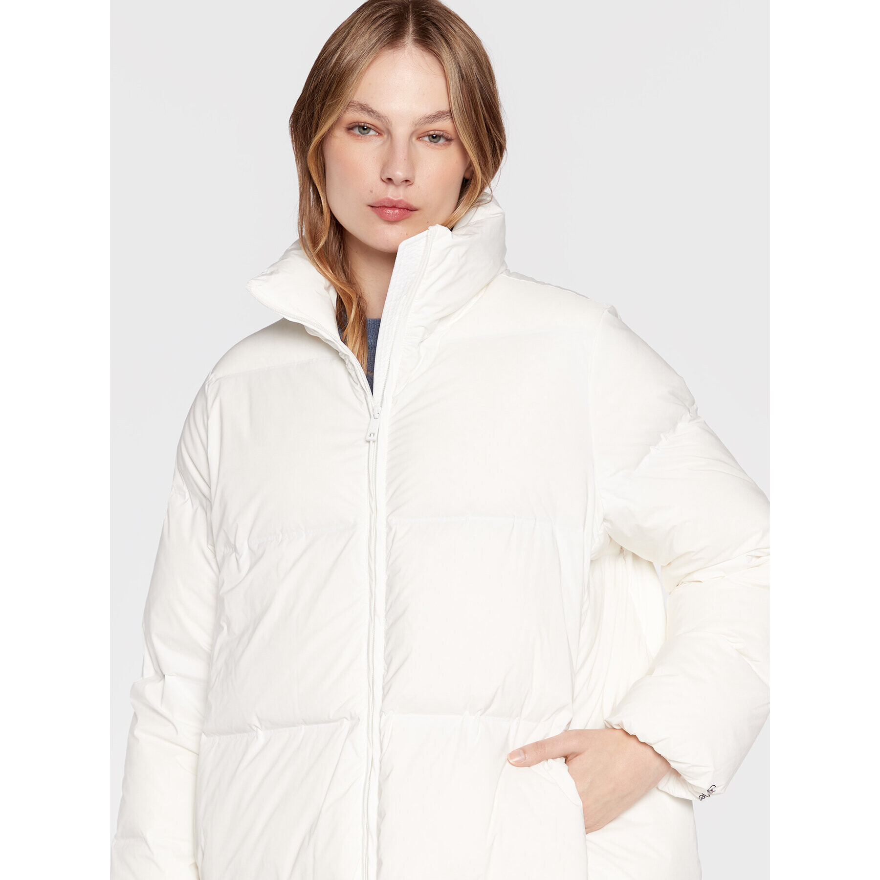 Calvin Klein Пухено яке Seamless Lofty K20K204691 Екрю Regular Fit - Pepit.bg