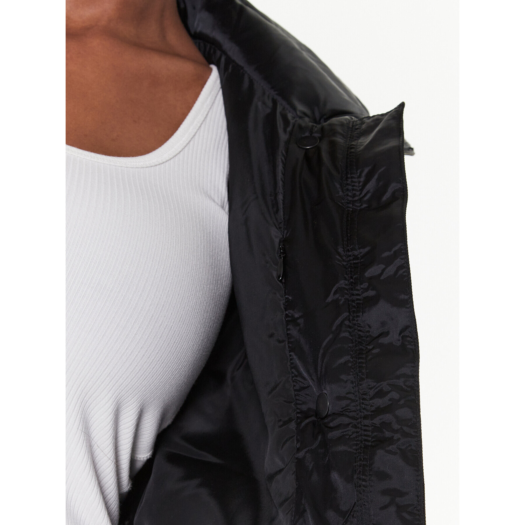 Calvin Klein Пухено яке Shine K20K205007 Черен Regular Fit - Pepit.bg