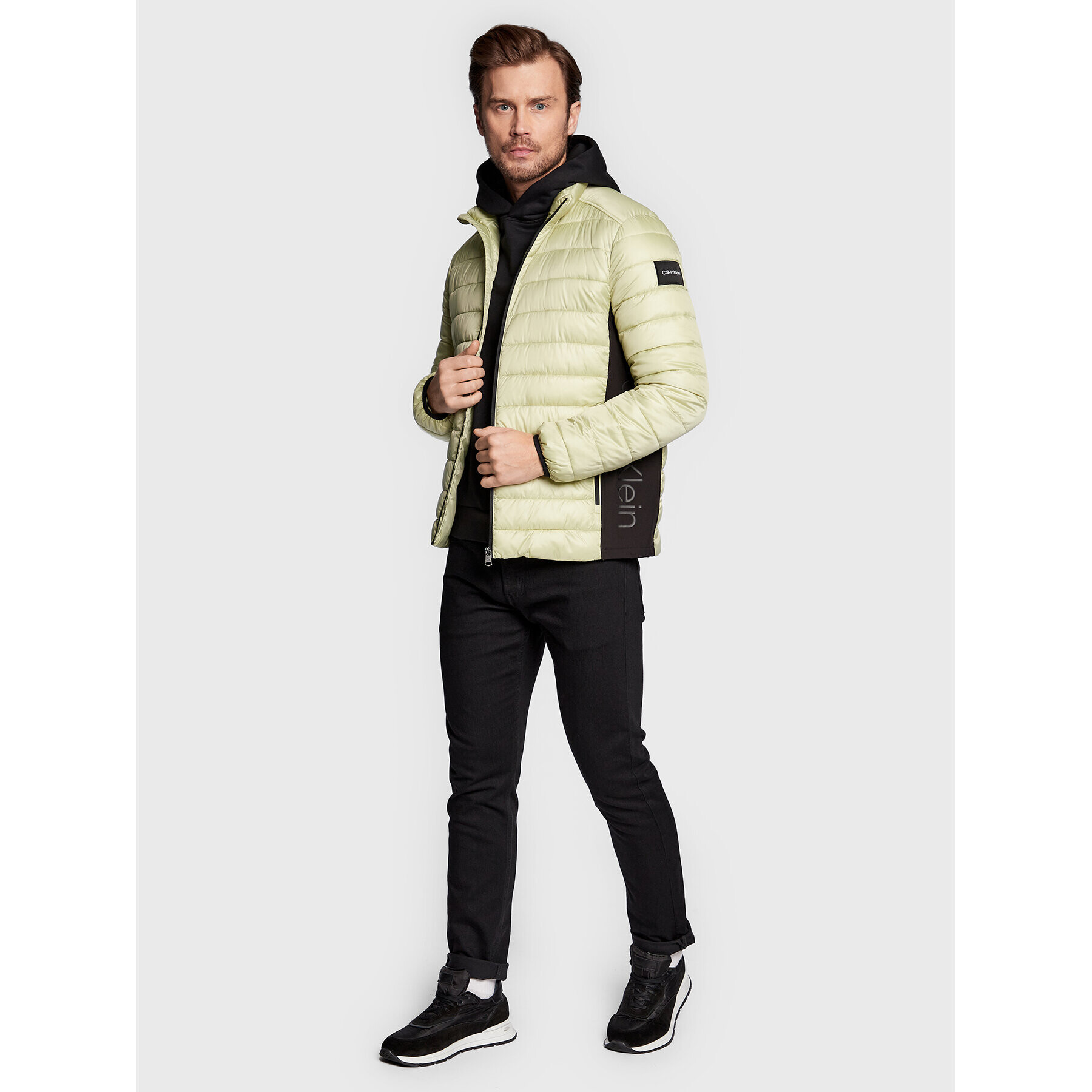 Calvin Klein Пухено яке Side Logo K10K108291 Зелен Regular Fit - Pepit.bg