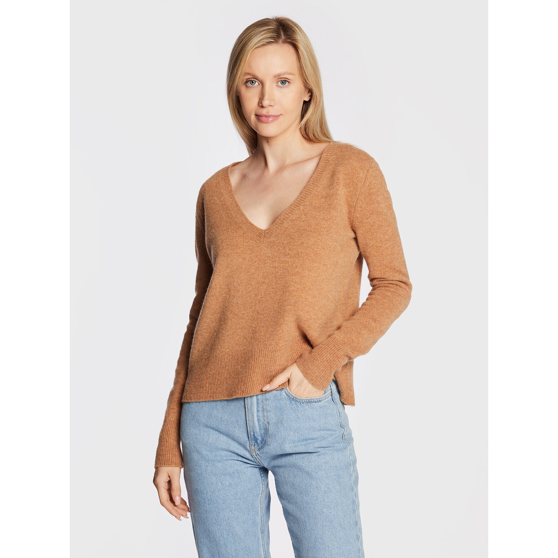 Calvin Klein Пуловер K20K205420 Кафяв Regular Fit - Pepit.bg