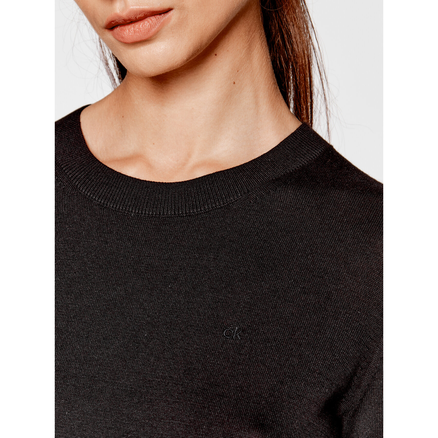 Calvin Klein Пуловер Silk Essential K20K203695 Черен Regular Fit - Pepit.bg