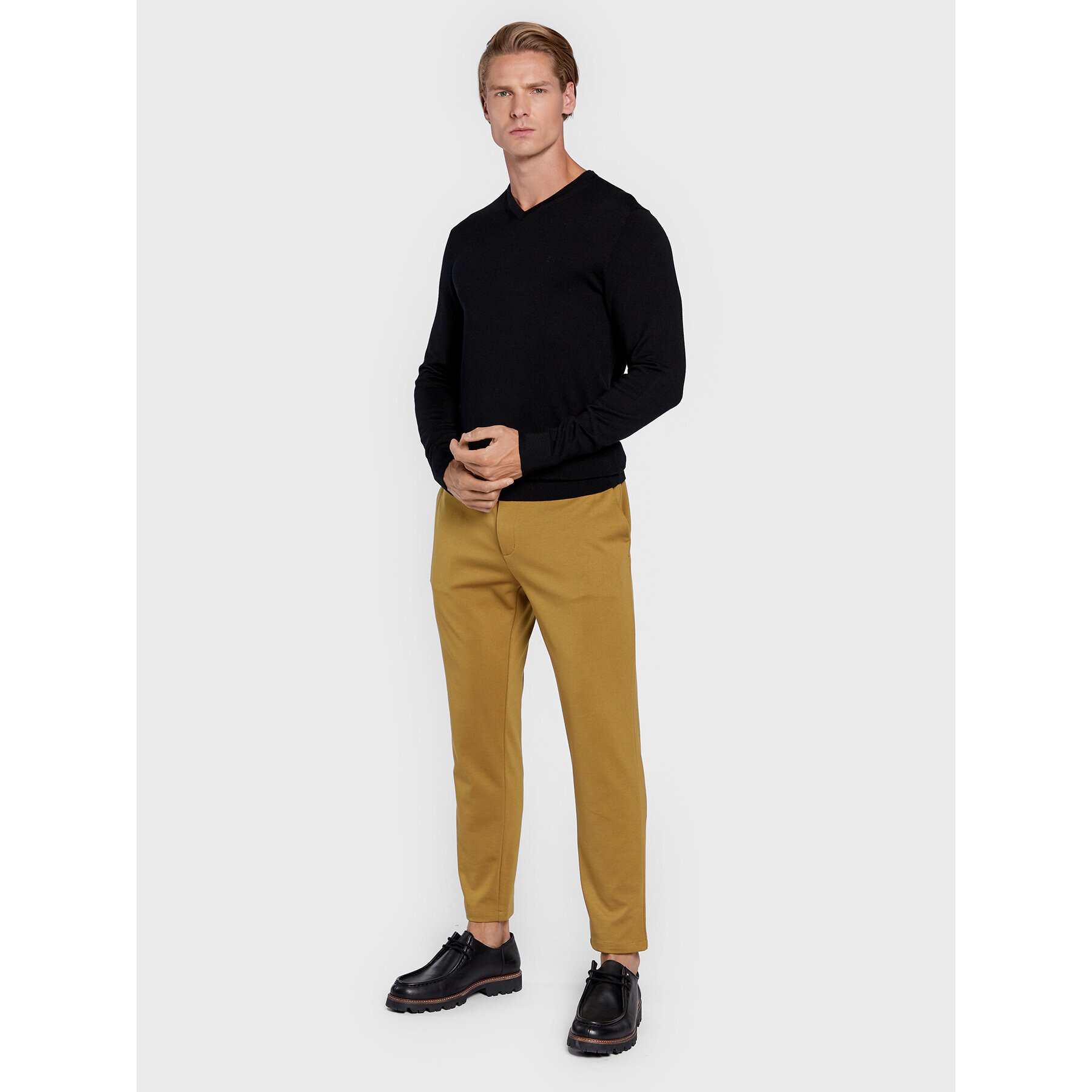 Calvin Klein Пуловер Superior K10K110423 Черен Regular Fit - Pepit.bg