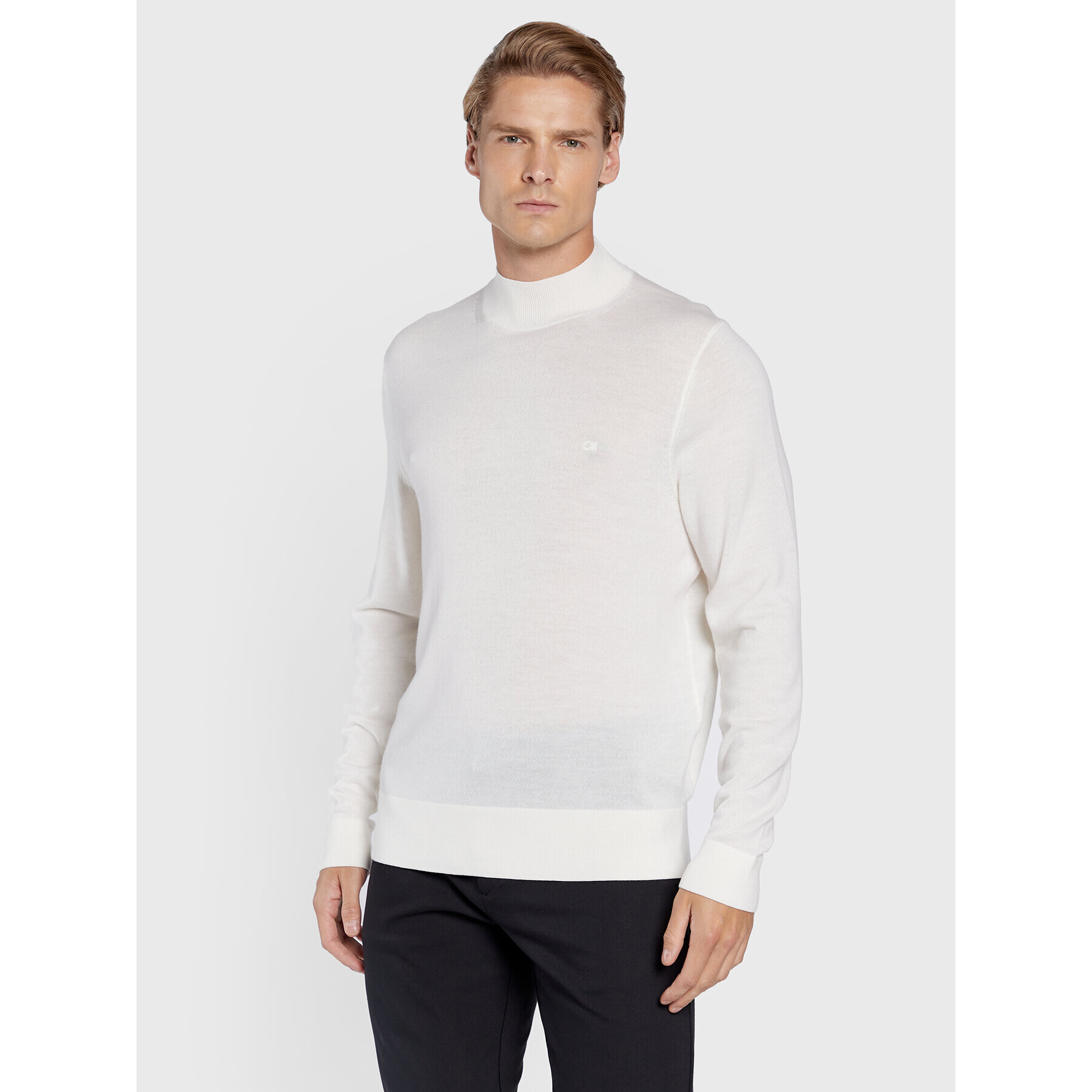 Calvin Klein Пуловер Superior K10K110424 Бял Regular Fit - Pepit.bg