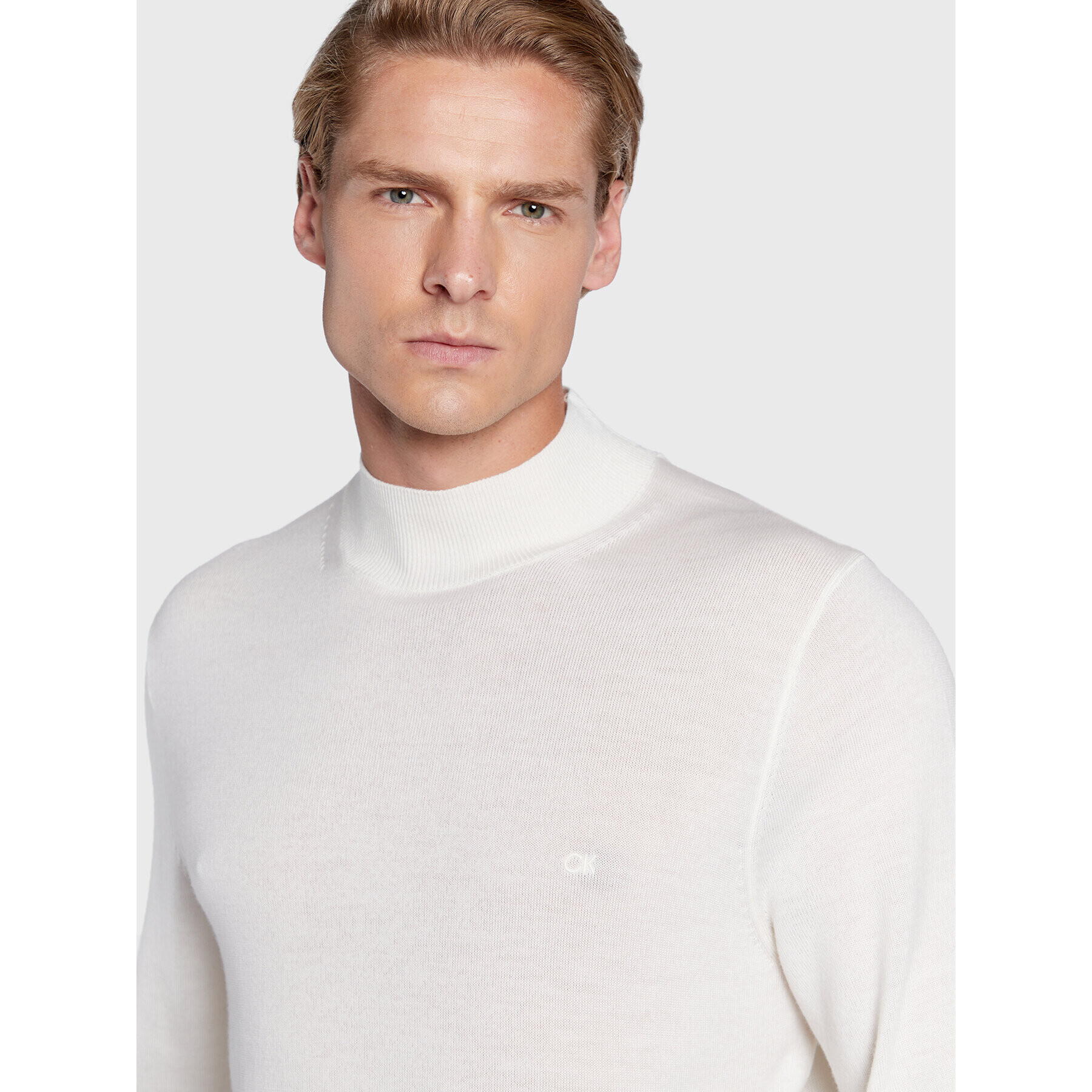 Calvin Klein Пуловер Superior K10K110424 Бял Regular Fit - Pepit.bg