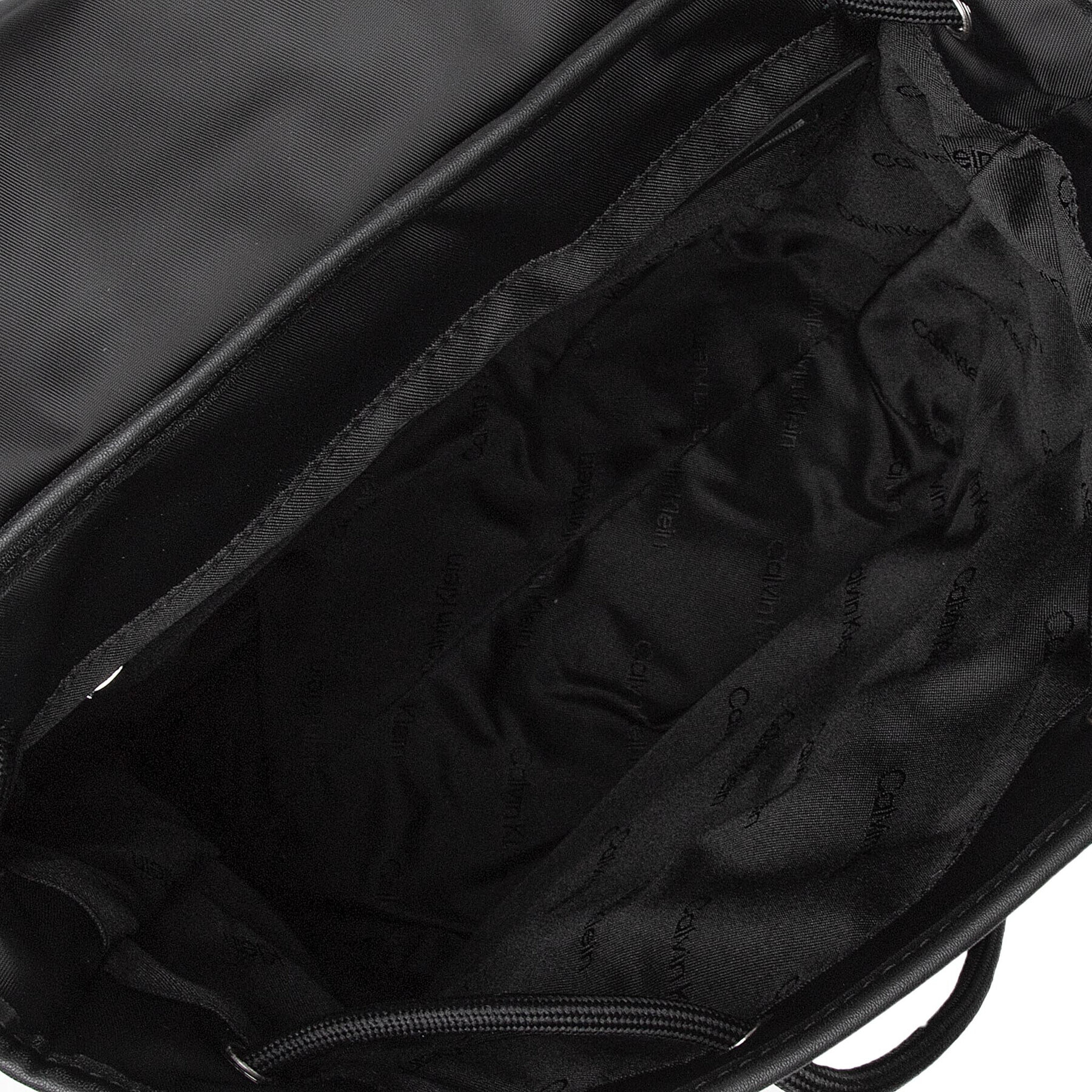 Calvin Klein Раница Ck Must Nylon Backpack W/Flap K60K609901 Черен - Pepit.bg