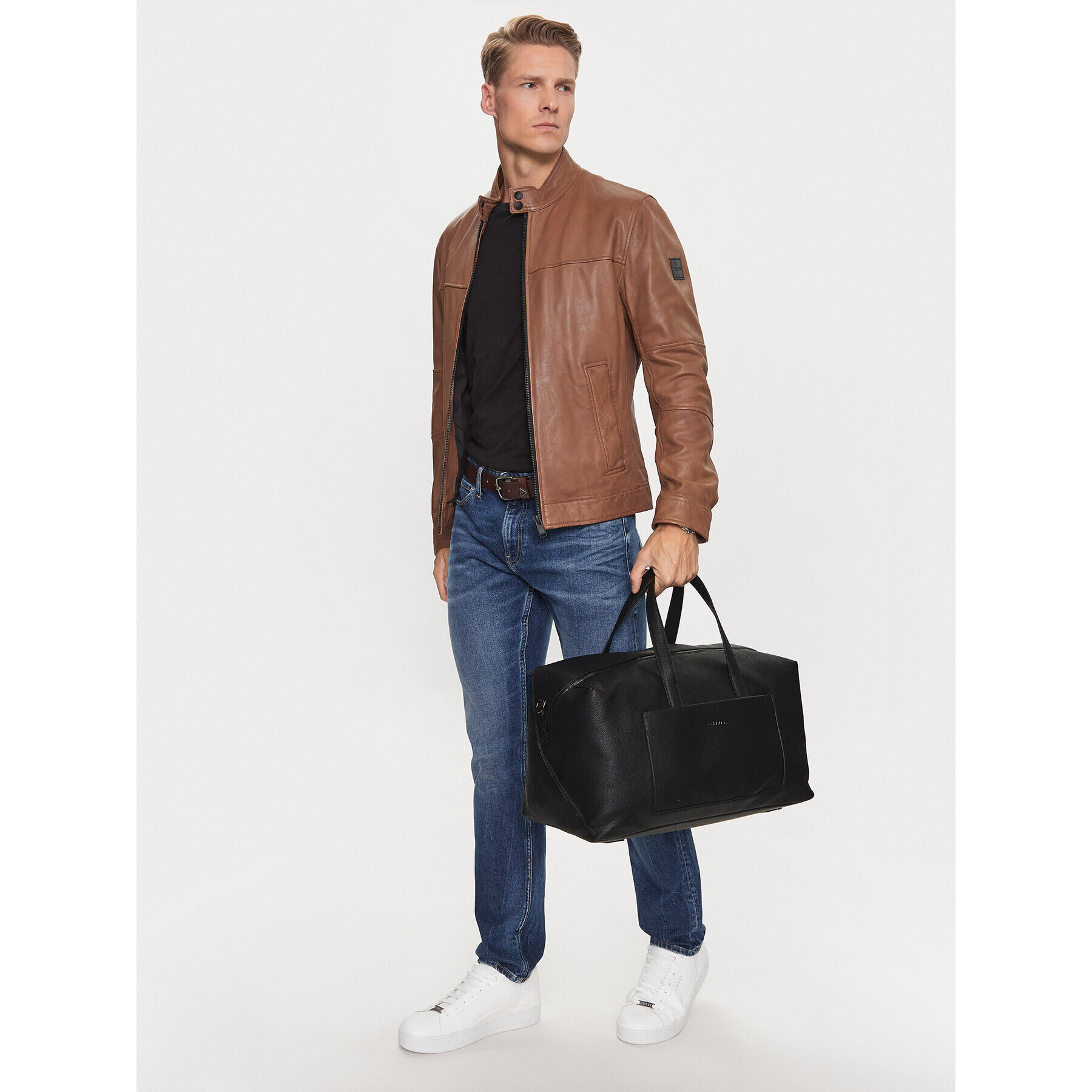 Calvin Klein Сак Ck Diagonal Weekender K50K510551 Черен - Pepit.bg