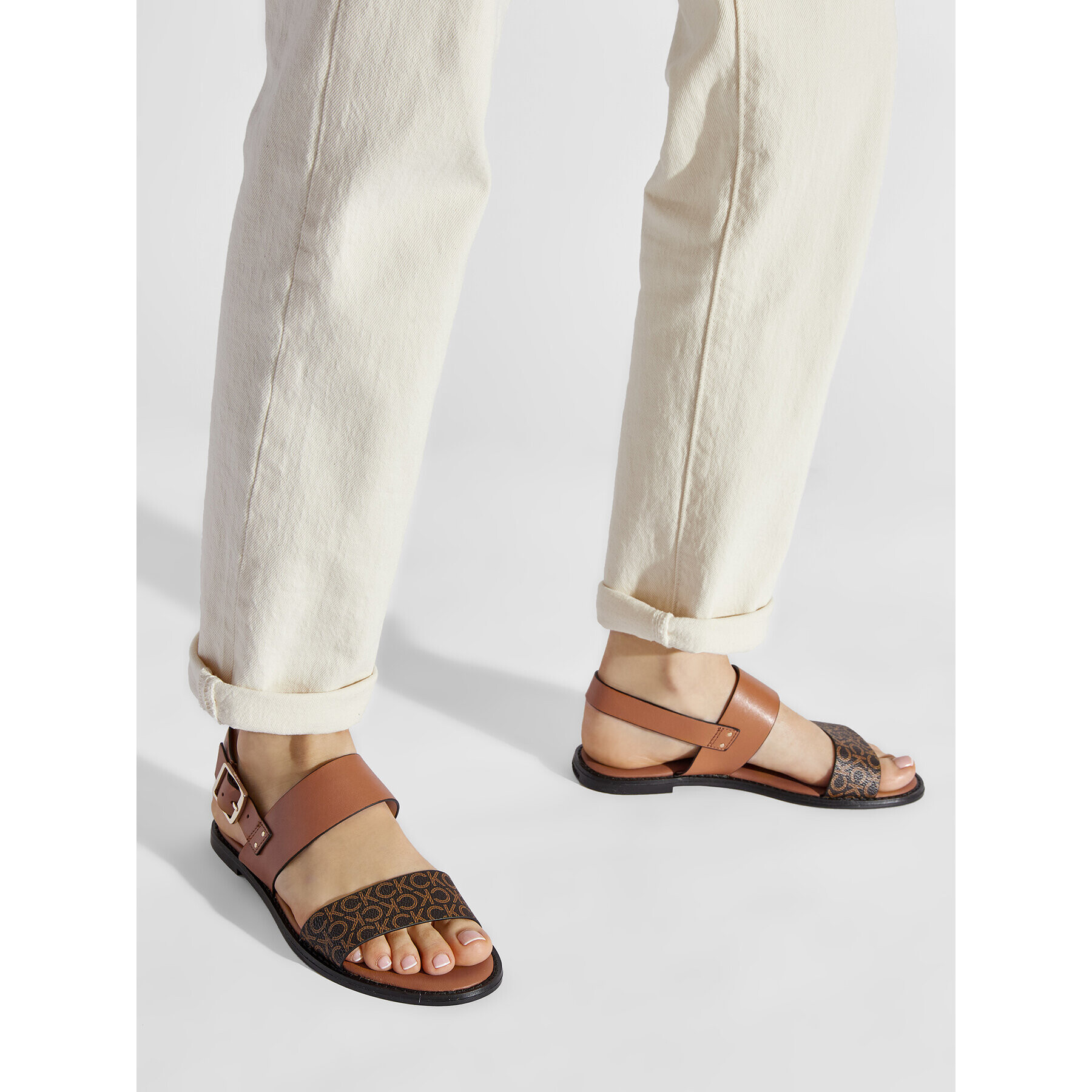 Calvin Klein Сандали Alomnd Flat Sandal Mono Mix HW0HW00821 Кафяв - Pepit.bg