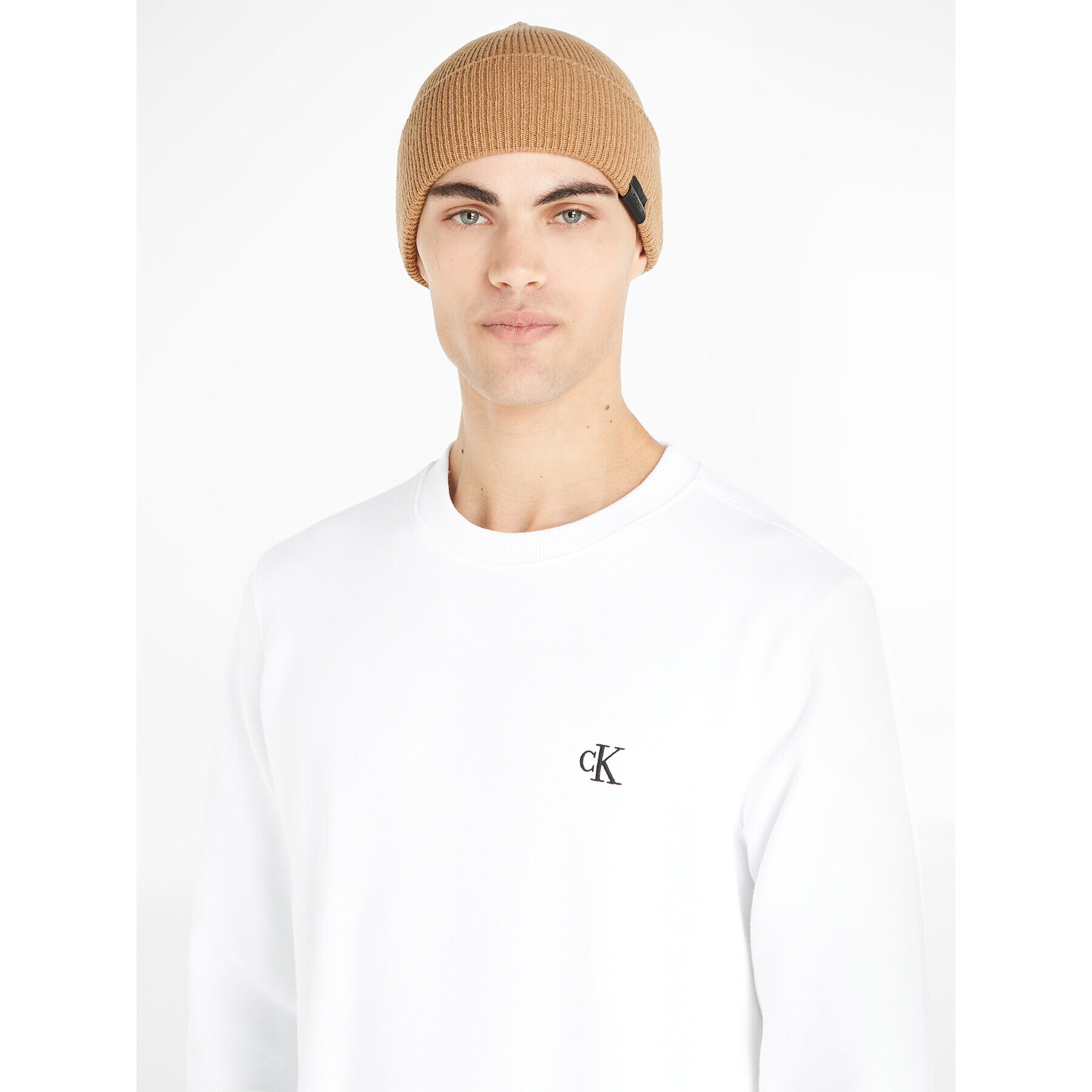 Calvin Klein Шапка Leather Patch Docker Beanie K50K510978 Зелен - Pepit.bg