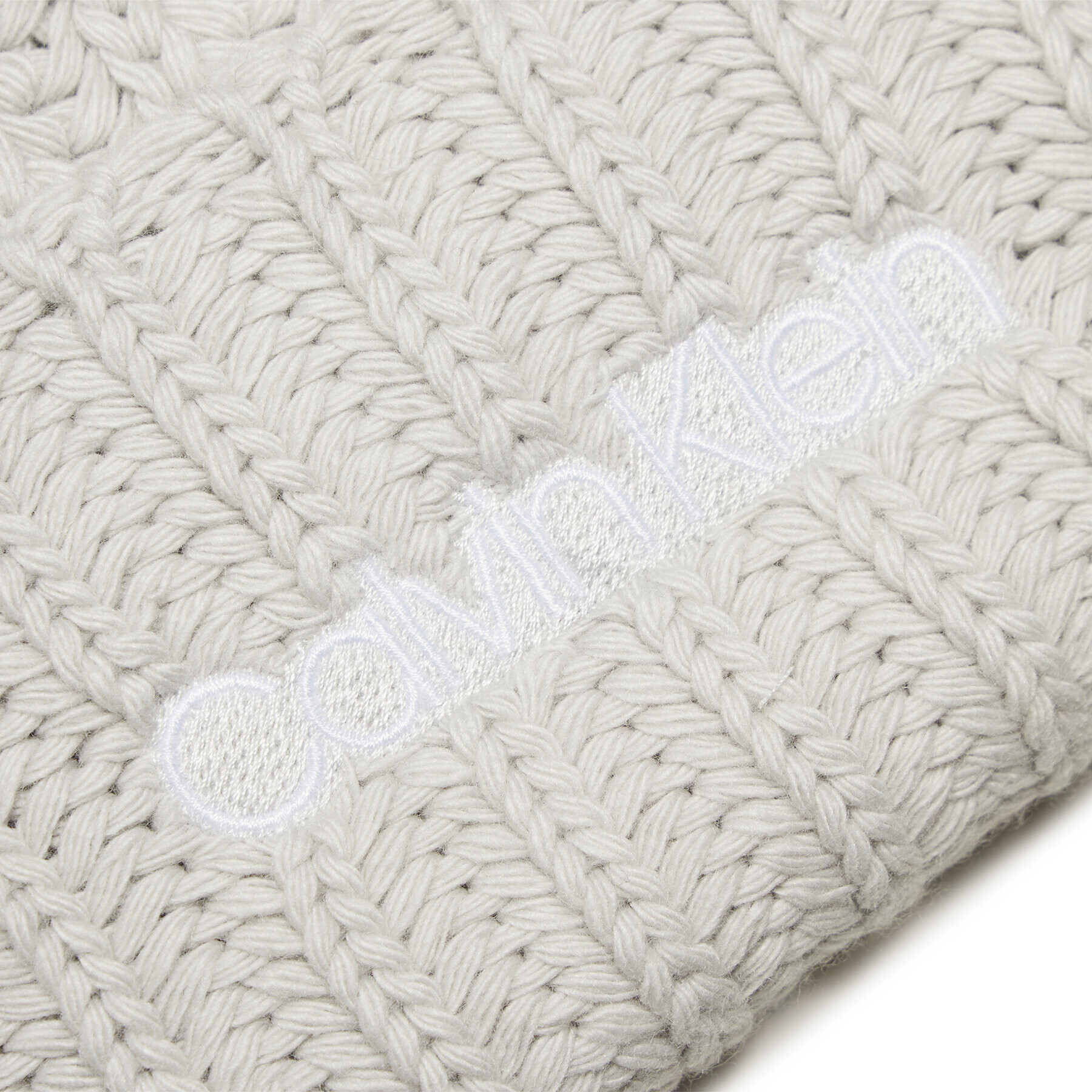 Calvin Klein Шапка Oversized Knit Beanie W/Pompom K60K608535 Сив - Pepit.bg