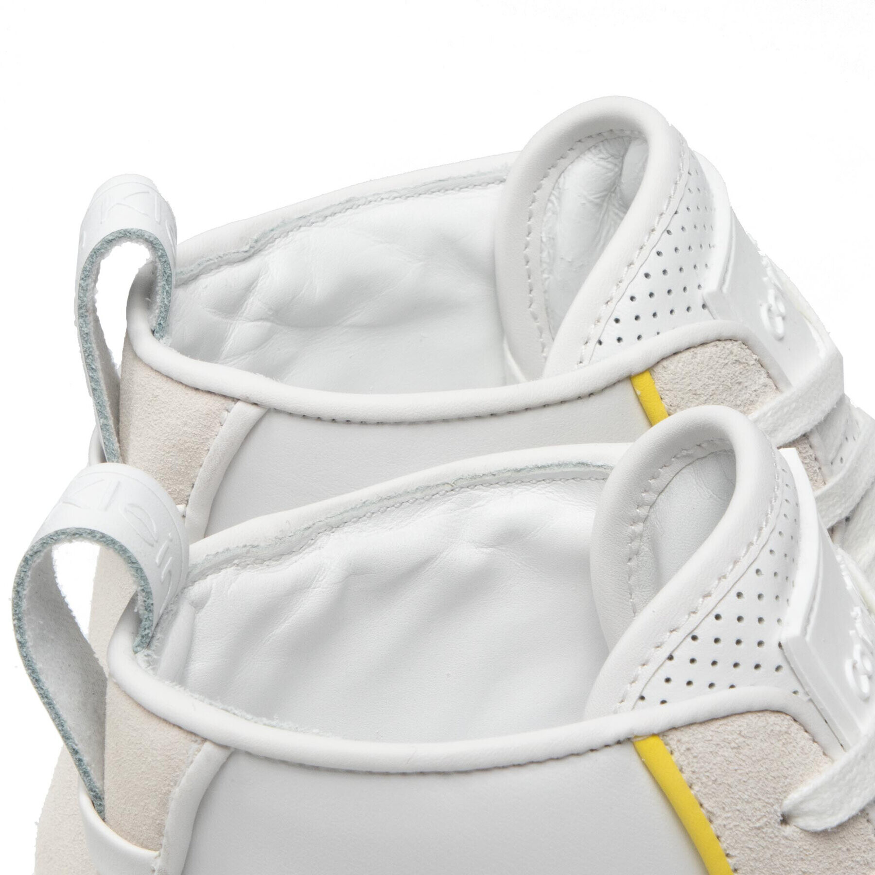 Calvin Klein Сникърси High Top Lace Up Perf HM0HM00338 Бял - Pepit.bg