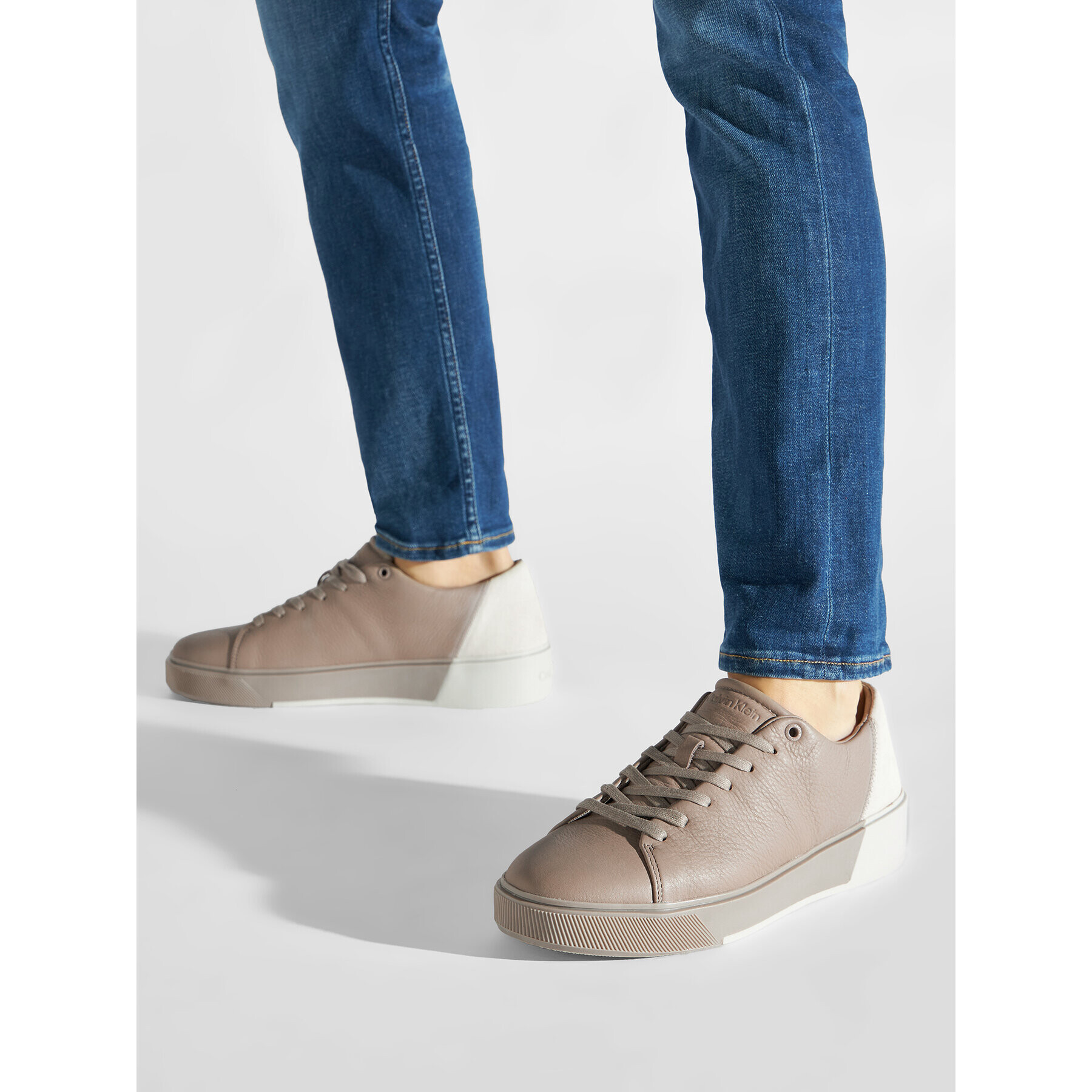 Calvin Klein Сникърси Low Top Lace Up HM0HM00676 Бежов - Pepit.bg