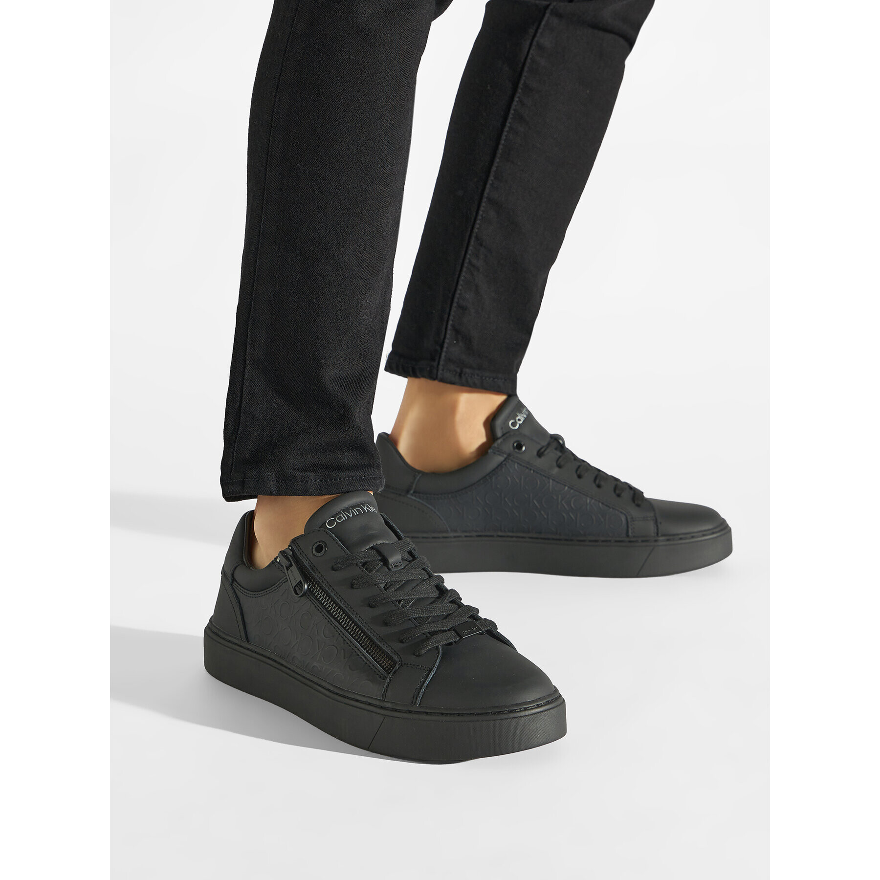 Calvin Klein Сникърси Low Top Lace Up HM0HM00813 Черен - Pepit.bg