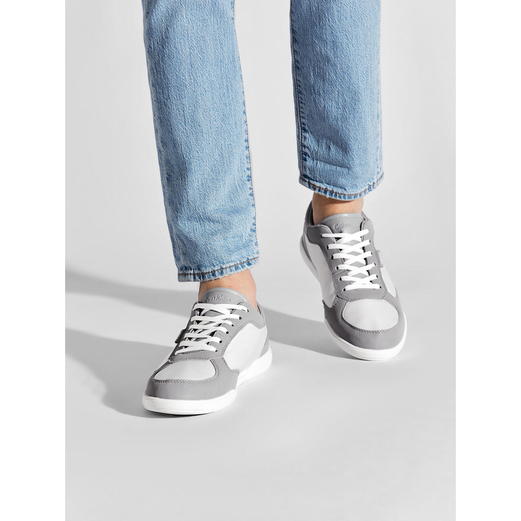 Calvin Klein Сникърси Low Top Lace Up Mix HM0HM00492 Сив - Pepit.bg