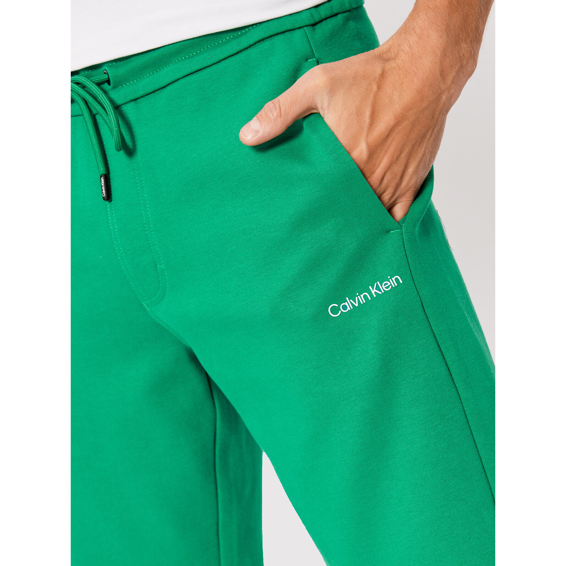 Calvin Klein Спортни шорти Interlock K10K109430 Зелен Regular Fit - Pepit.bg