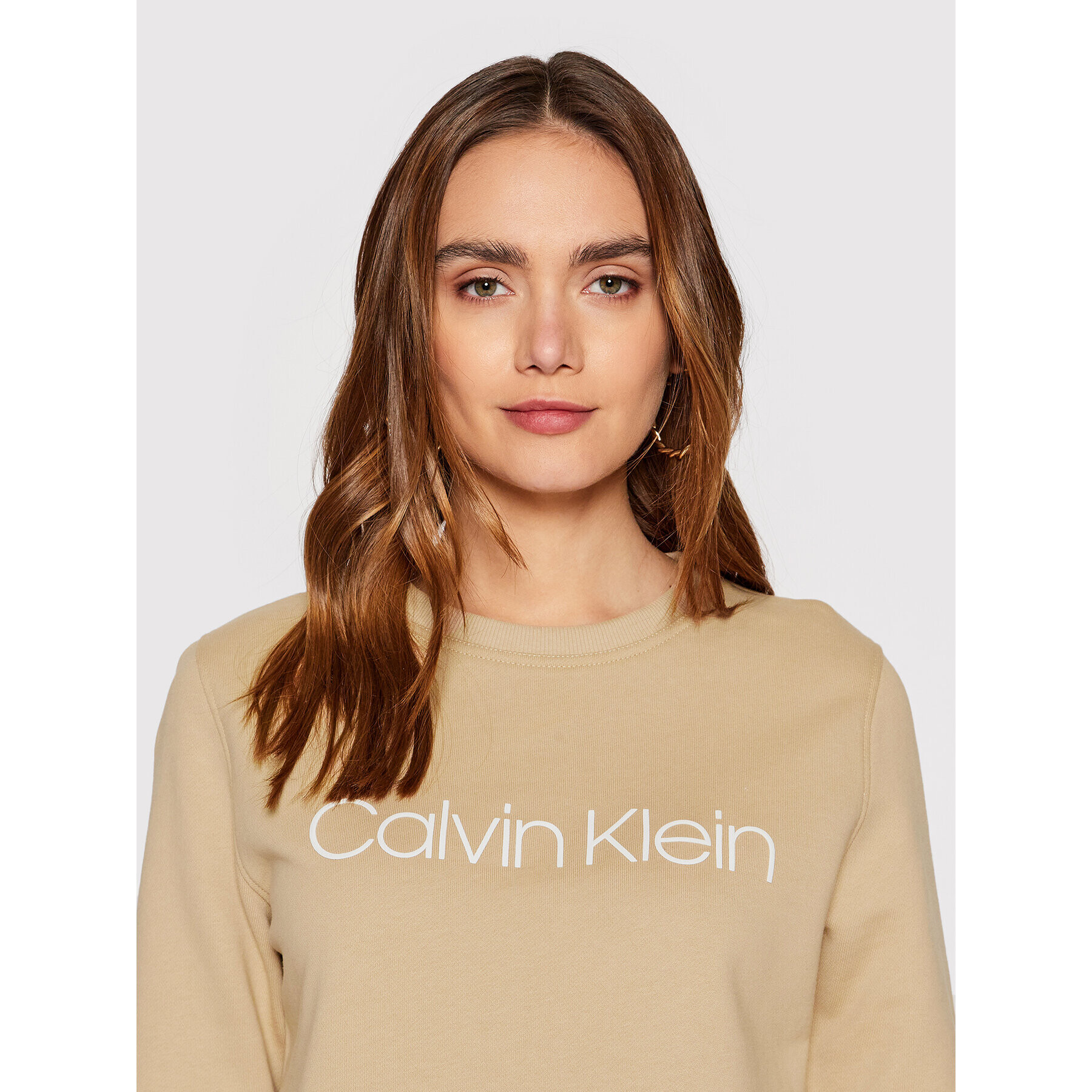 Calvin Klein Суитшърт Core Logo K20K202157 Бежов Regular Fit - Pepit.bg