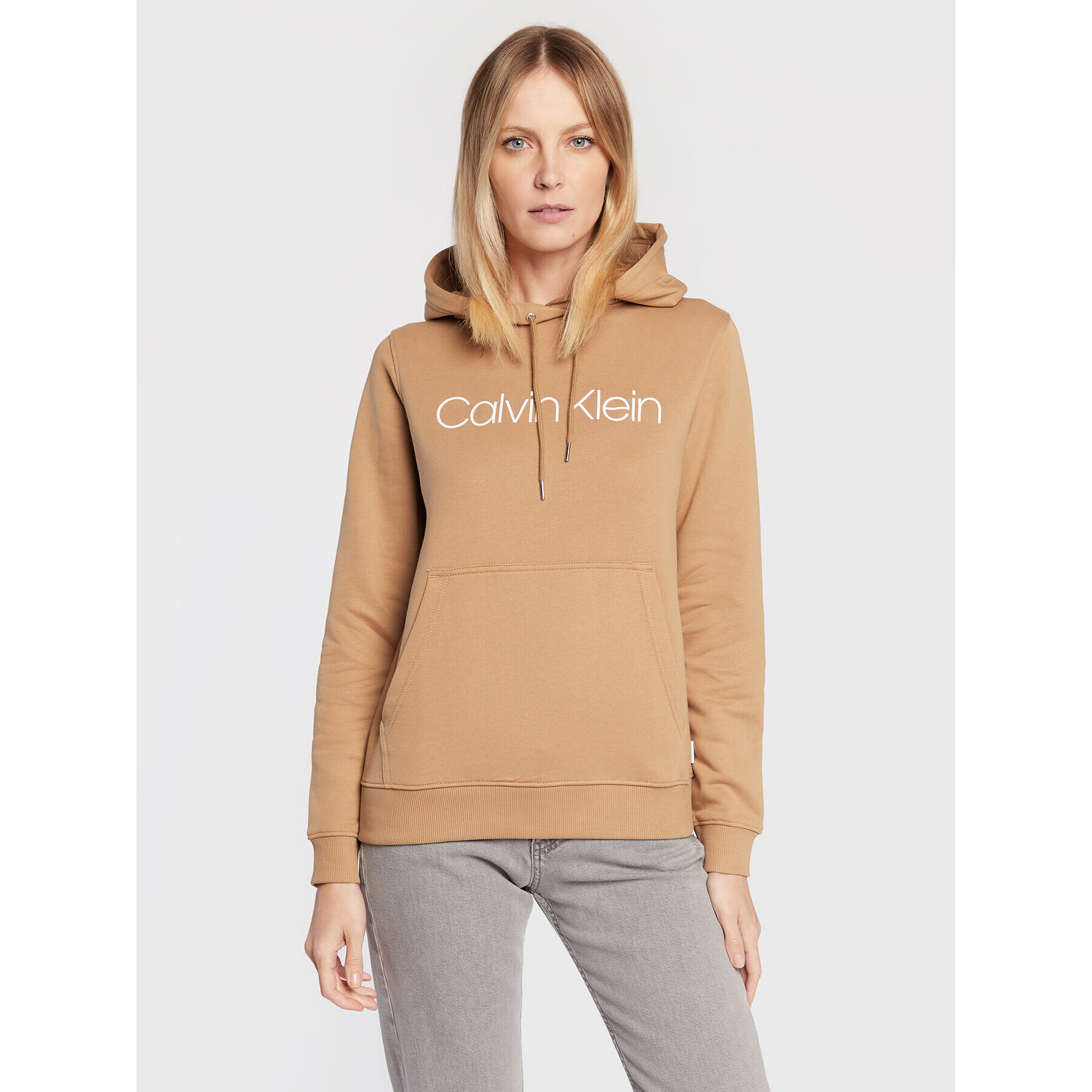 Calvin Klein Суитшърт Core Logo K20K202687 Бежов Regular Fit - Pepit.bg