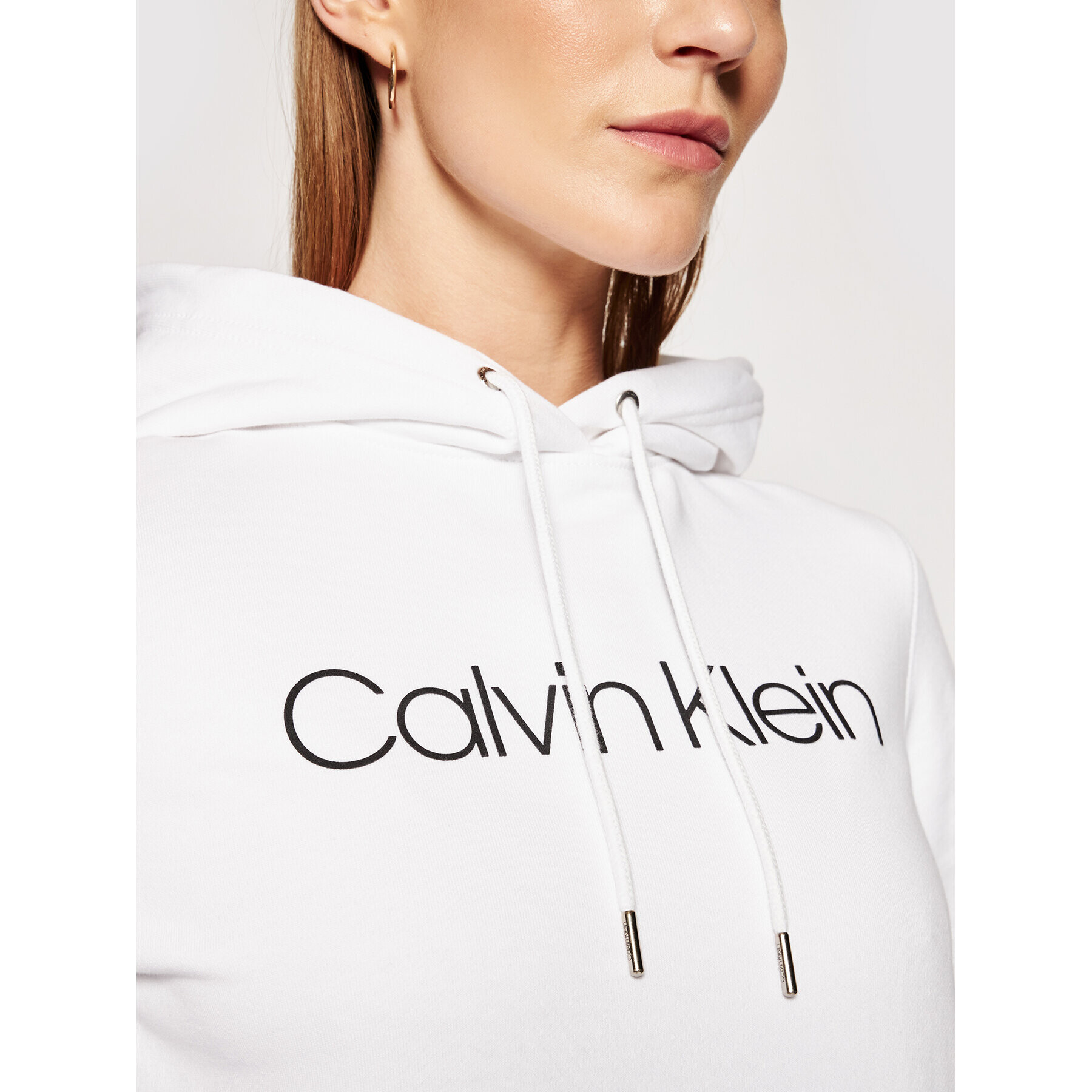 Calvin Klein Суитшърт Core Logo K20K202687 Бял Regular Fit - Pepit.bg