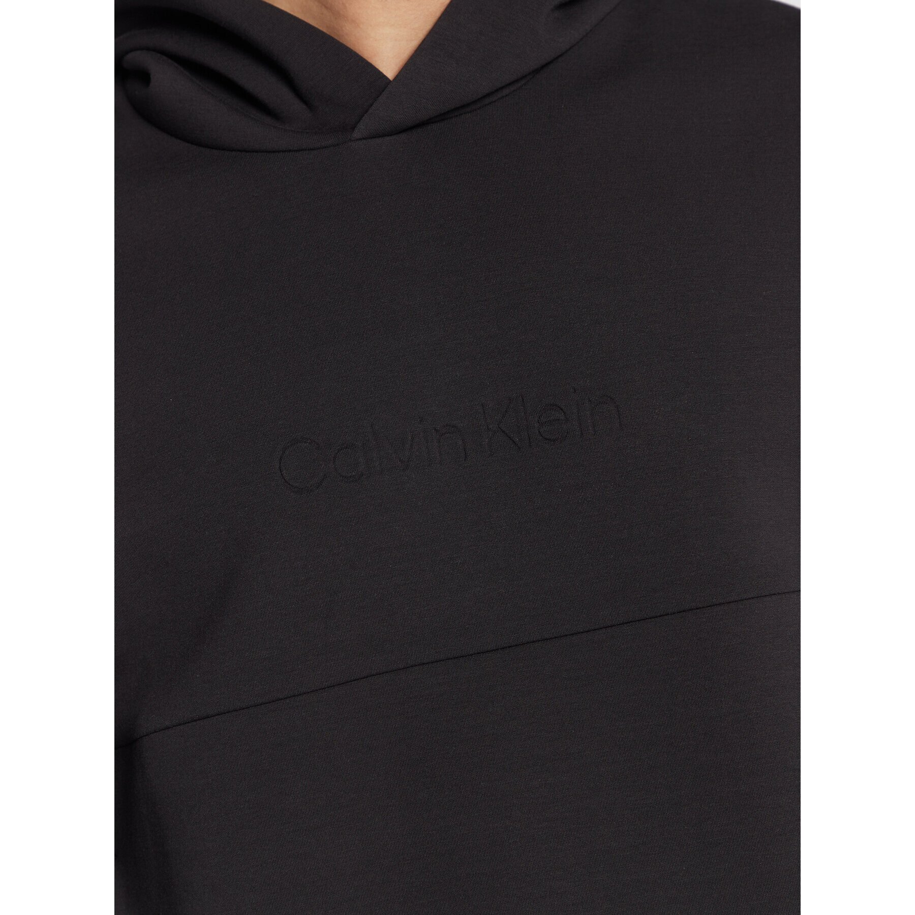 Calvin Klein Суитшърт Debossed Logo K10K108058 Черен Comfort Fit - Pepit.bg