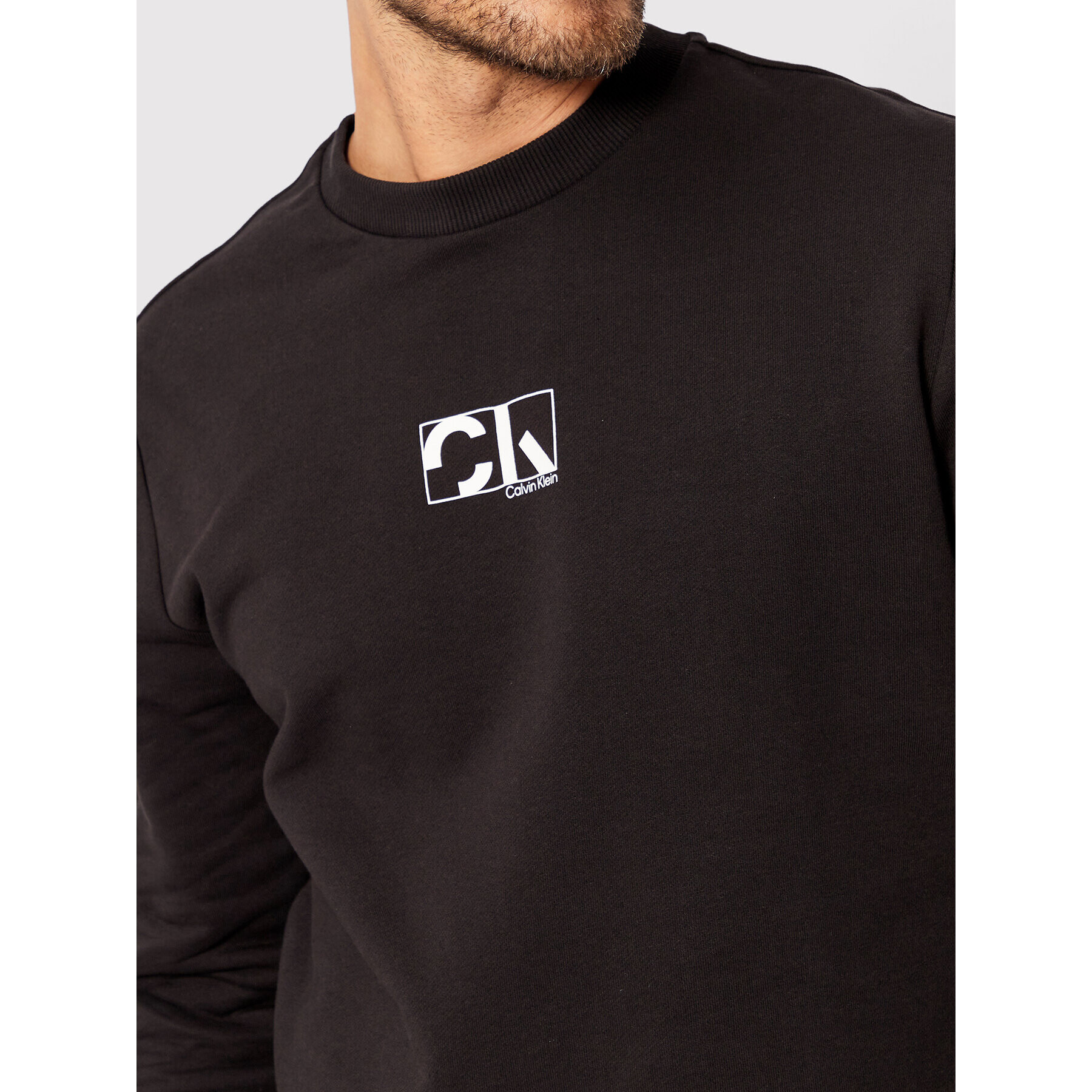 Calvin Klein Суитшърт Graphic Box Logo K10K109718 Черен Regular Fit - Pepit.bg