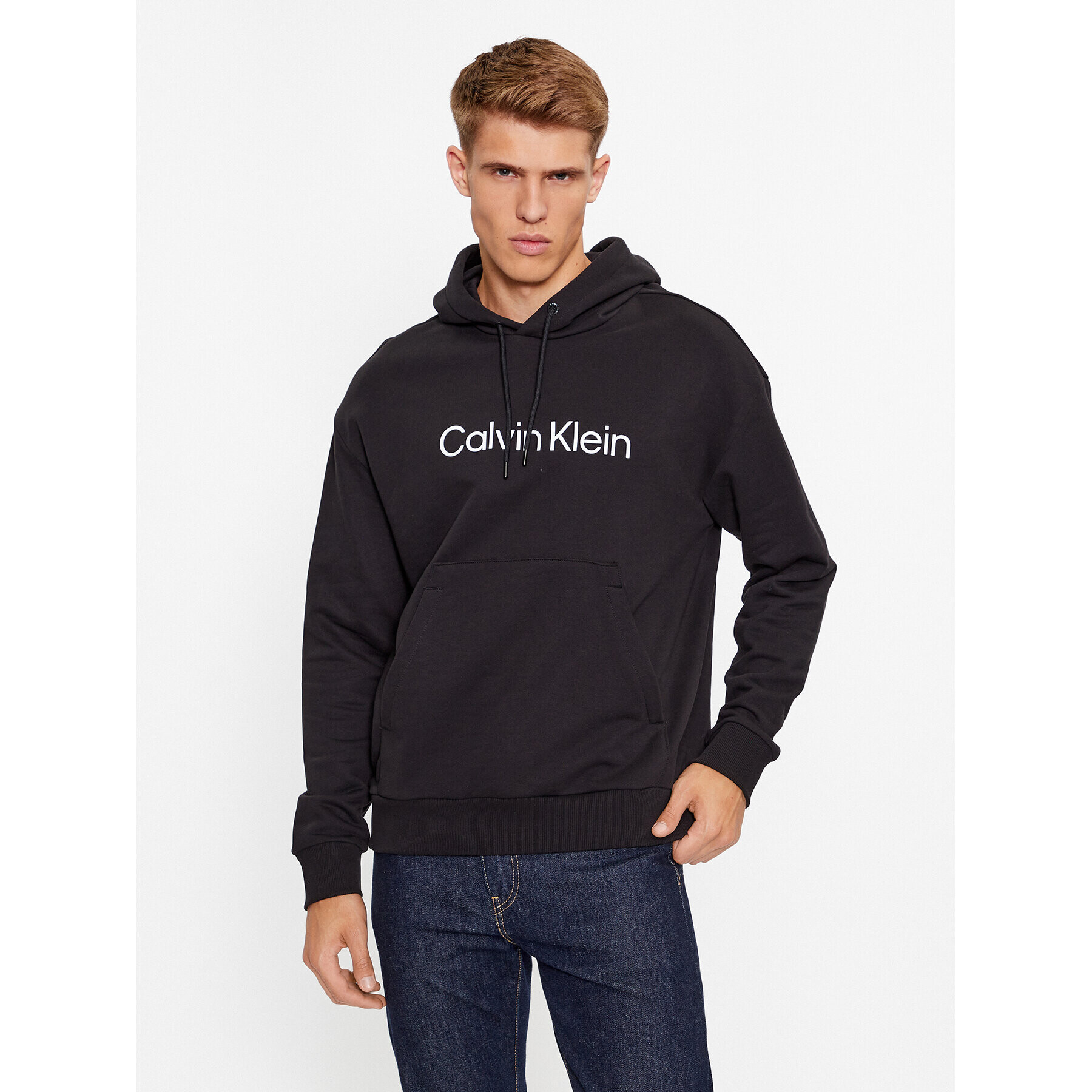 Calvin Klein Суитшърт Hero K10K111345 Черен Regular Fit - Pepit.bg