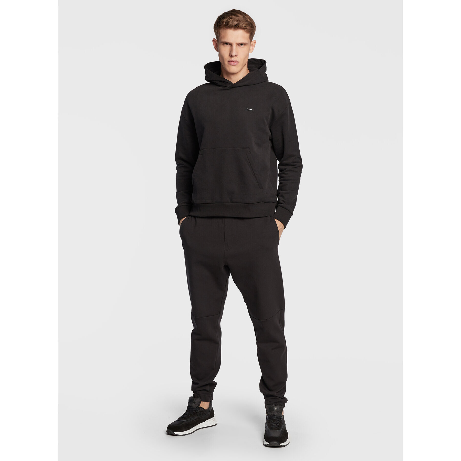 Calvin Klein Суитшърт K10K110606 Черен Relaxed Fit - Pepit.bg