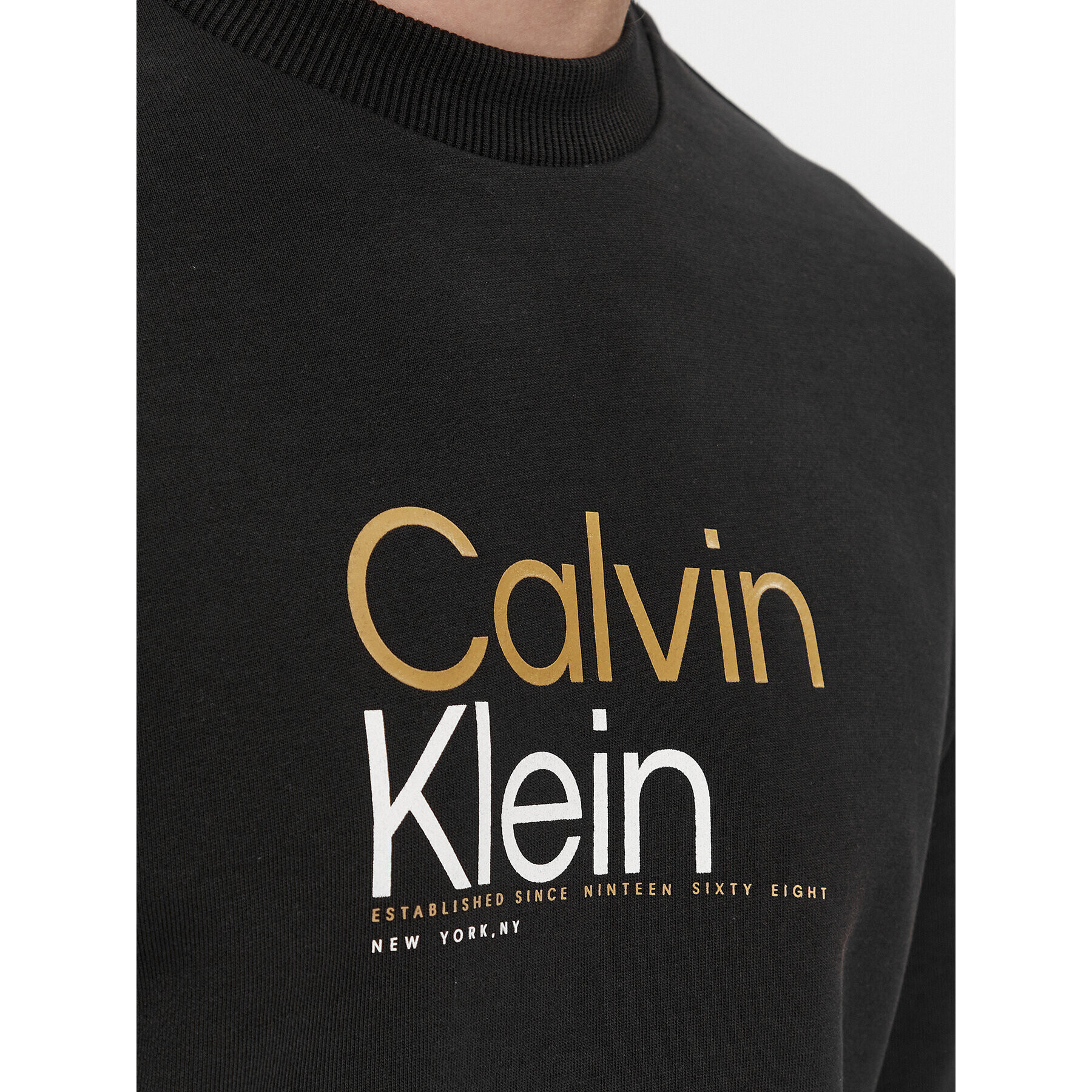 Calvin Klein Суитшърт K10K111826 Черен Regular Fit - Pepit.bg