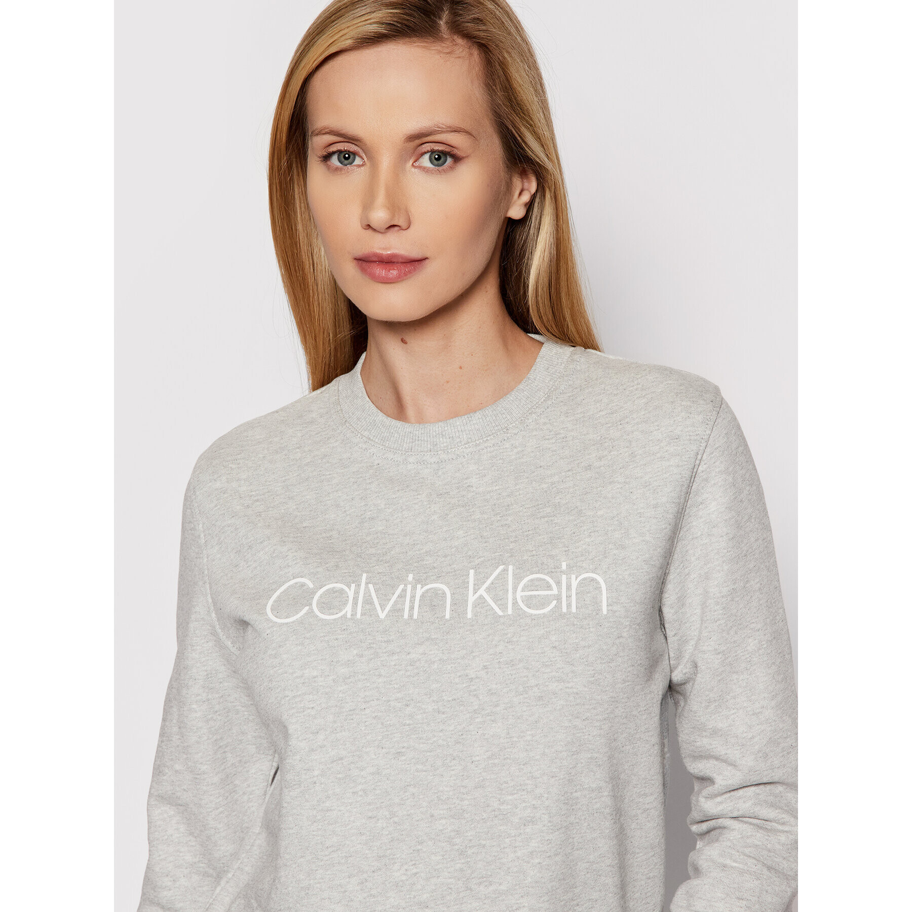 Calvin Klein Суитшърт Ls Core Logo K20K202157 Сив Regular Fit - Pepit.bg