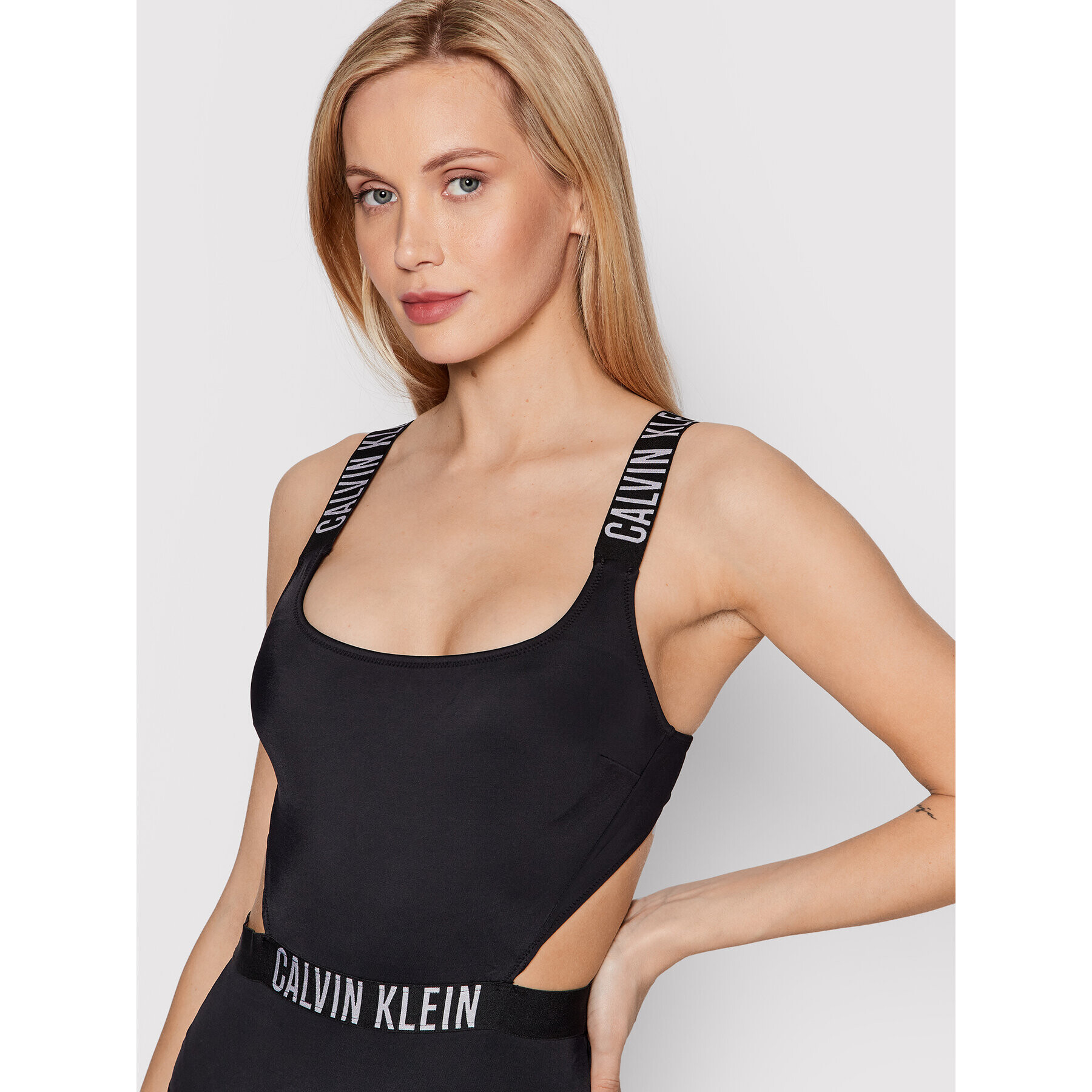 Calvin Klein Swimwear Бански костюм Cut Out KW0KW01653 Черен - Pepit.bg