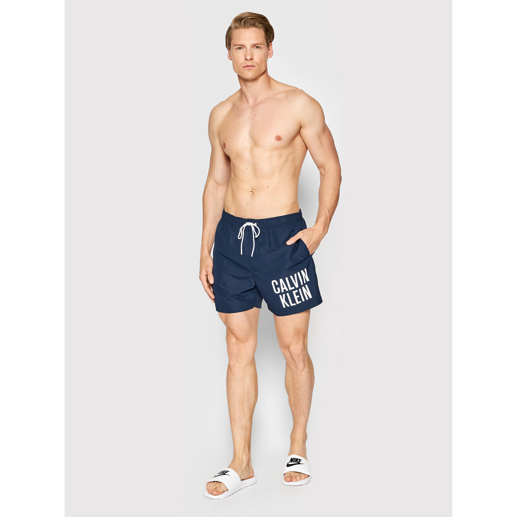 Calvin Klein Swimwear Плувни шорти Intense Power KM0KM00701 Тъмносин Regular Fit - Pepit.bg