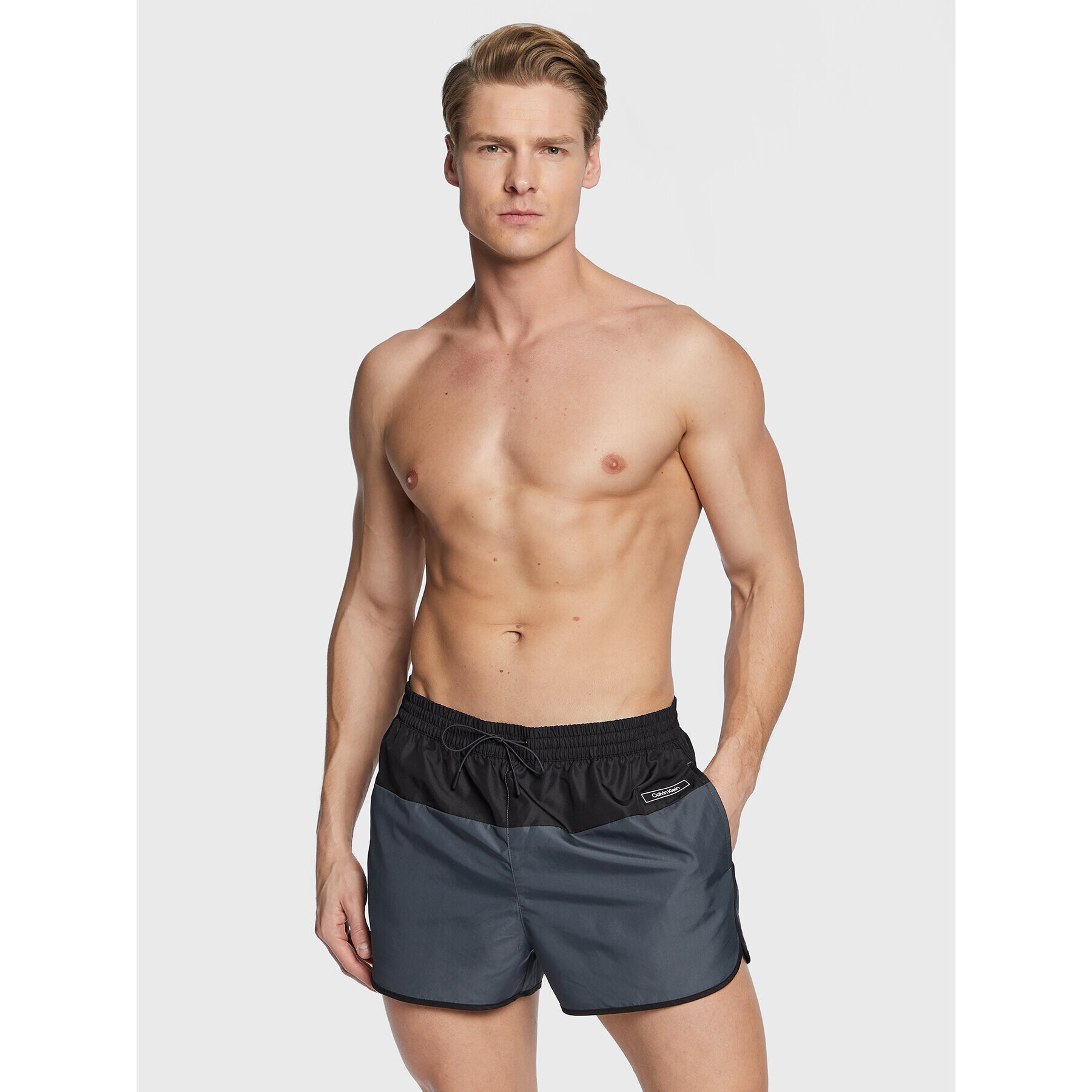 Calvin Klein Swimwear Плувни шорти KM0KM00816 Сив Regular Fit - Pepit.bg