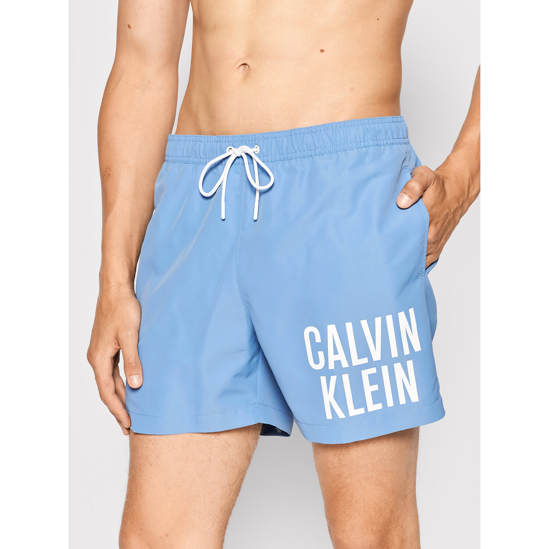 Calvin Klein Swimwear Плувни шорти Medium Drawstring KM0KM00701 Син Regular Fit - Pepit.bg