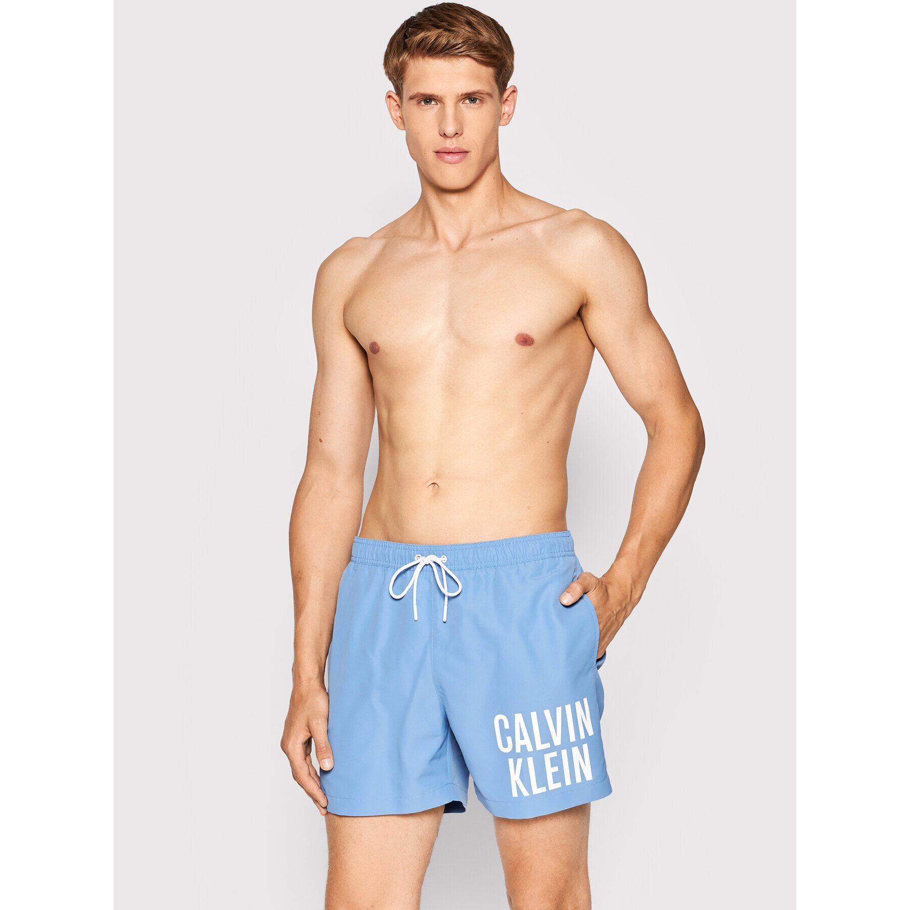 Calvin Klein Swimwear Плувни шорти Medium Drawstring KM0KM00701 Син Regular Fit - Pepit.bg