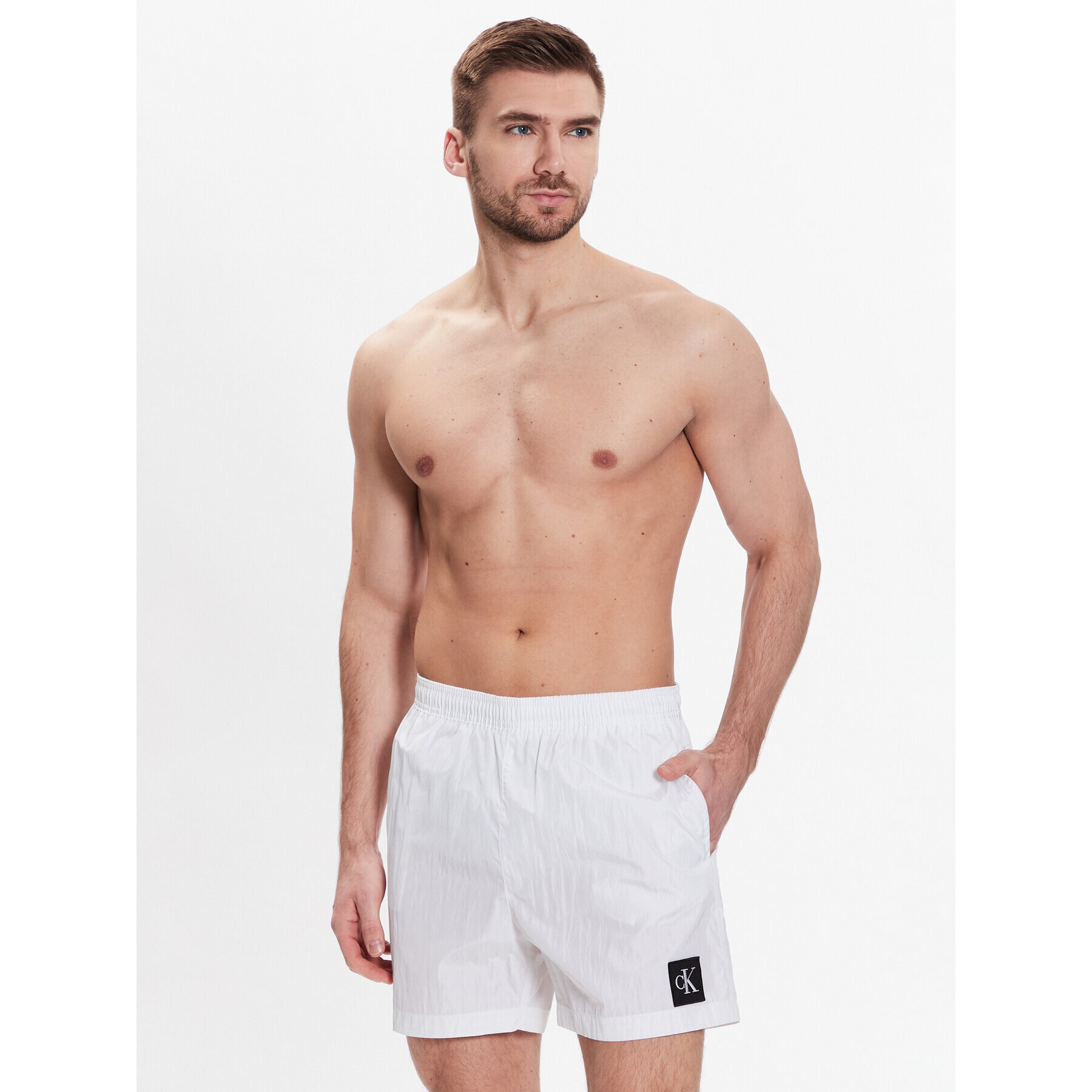 Calvin Klein Swimwear Плувни шорти Medium Drawstring KM0KM00819 Бял Regular Fit - Pepit.bg