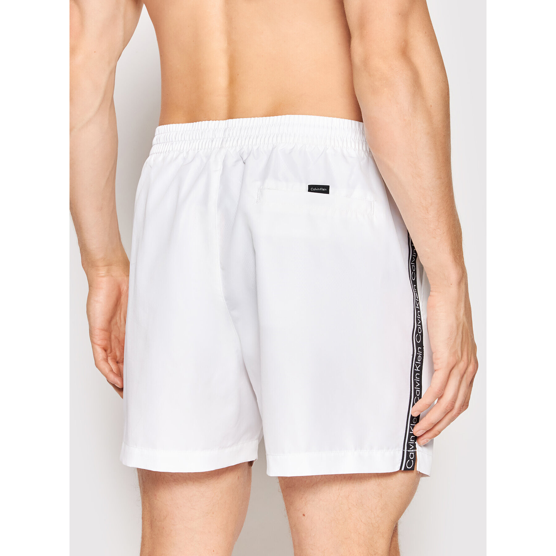 Calvin Klein Swimwear Плувни шорти Medium Drawstringnos KM0KM00741 Бял Regular Fit - Pepit.bg