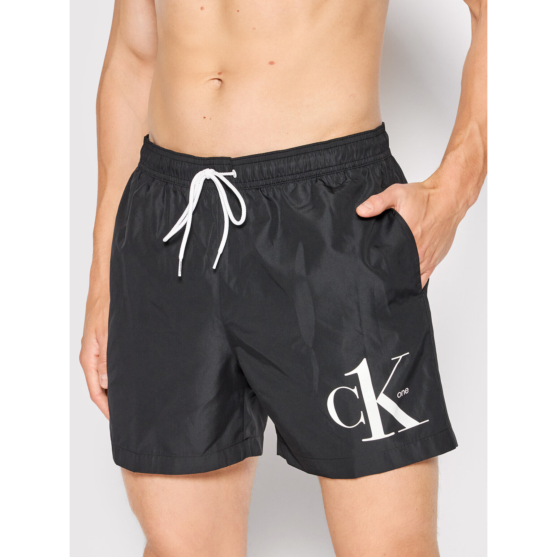 Calvin Klein Swimwear Плувни шорти Medium KM0KM00708 Черен Regular Fit - Pepit.bg