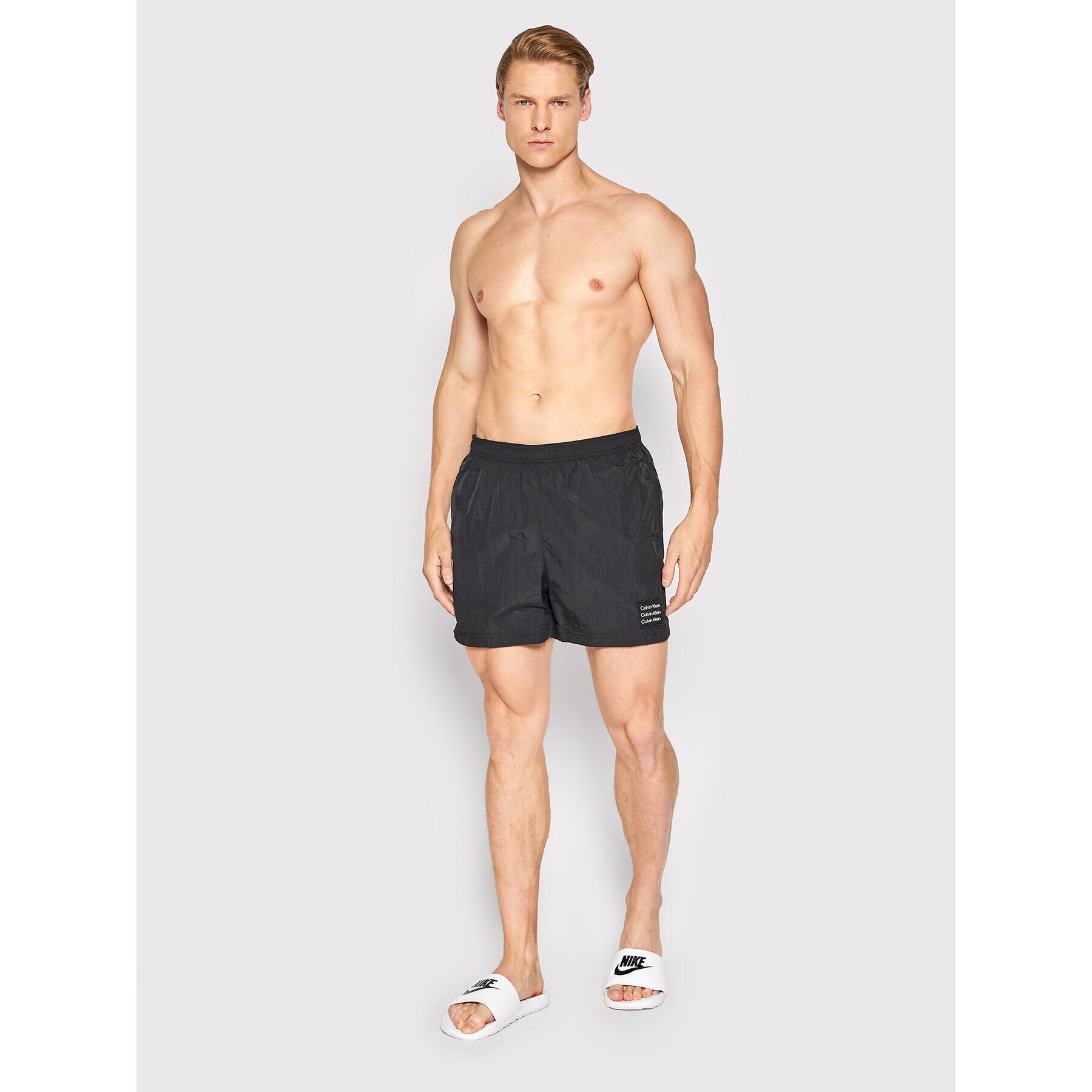 Calvin Klein Swimwear Плувни шорти Medium KM0KM00712 Черен Regular Fit - Pepit.bg