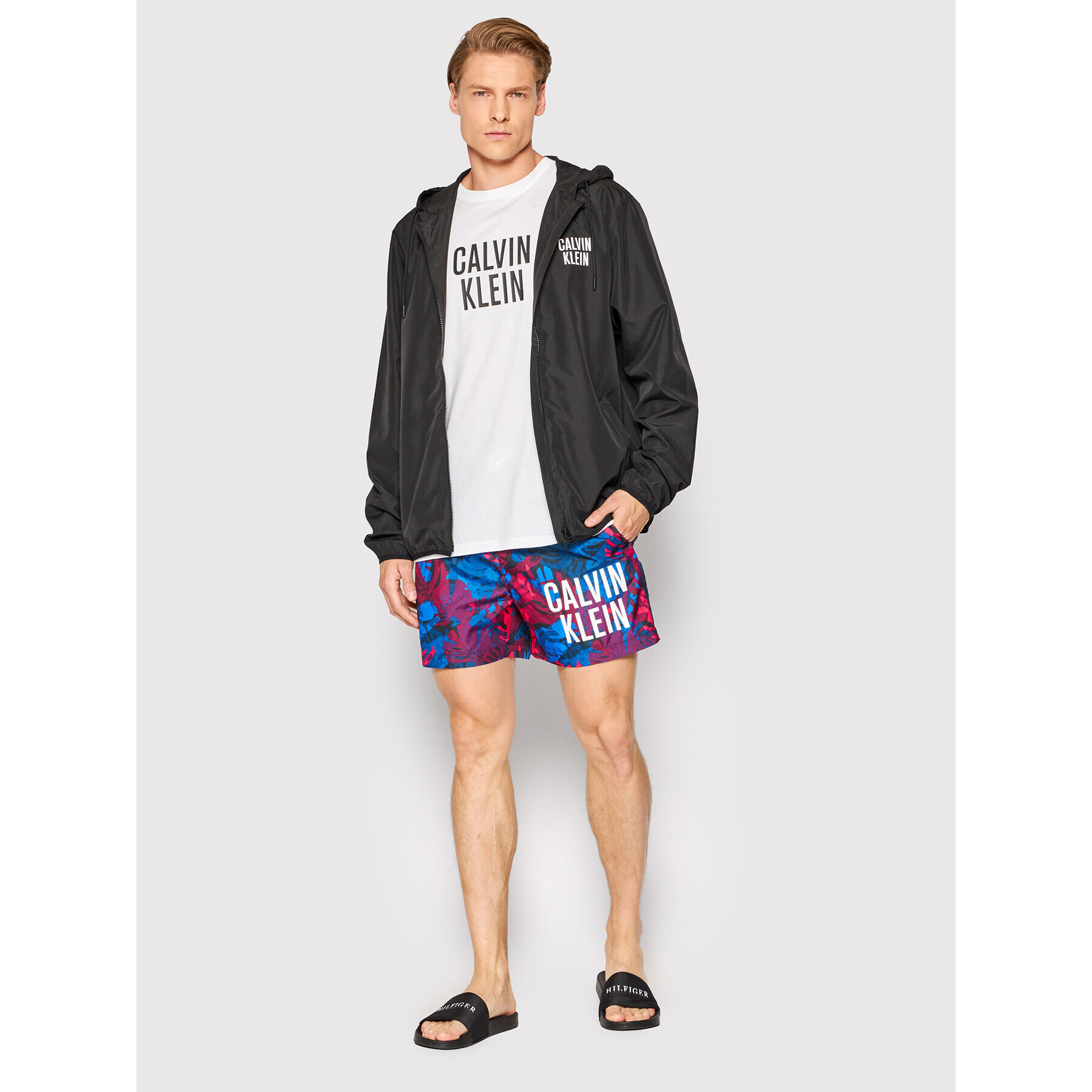 Calvin Klein Swimwear Преходно яке Windbreaker KM0KM00752 Черен Regular Fit - Pepit.bg